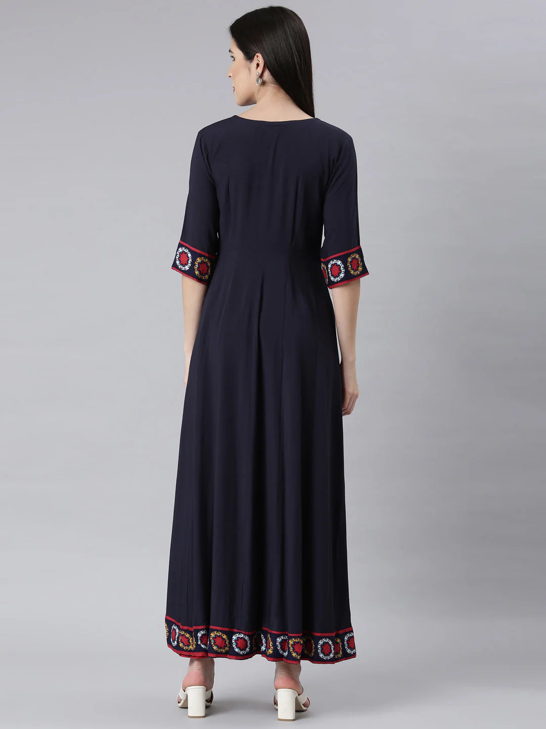 Neerus Navy Blue Panelled Anarkali Embellished Kurta - Image 3