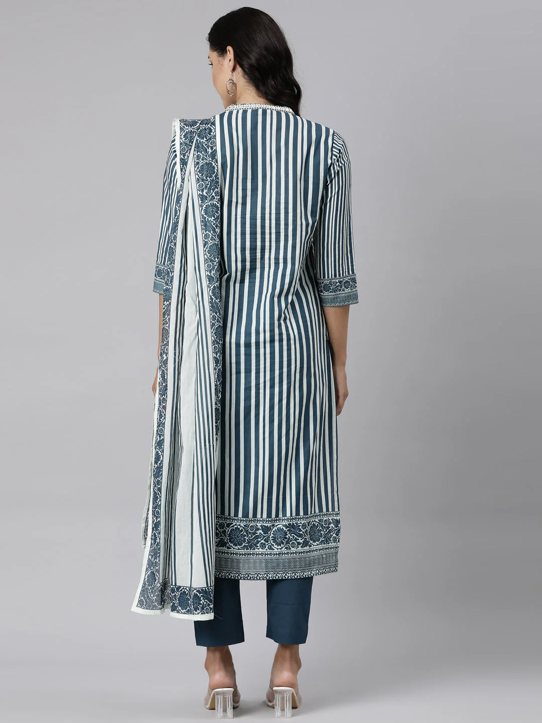Neerus Navy Blue Panelled Straight Printed Kurta And Trousers With Dupatta - Image 4