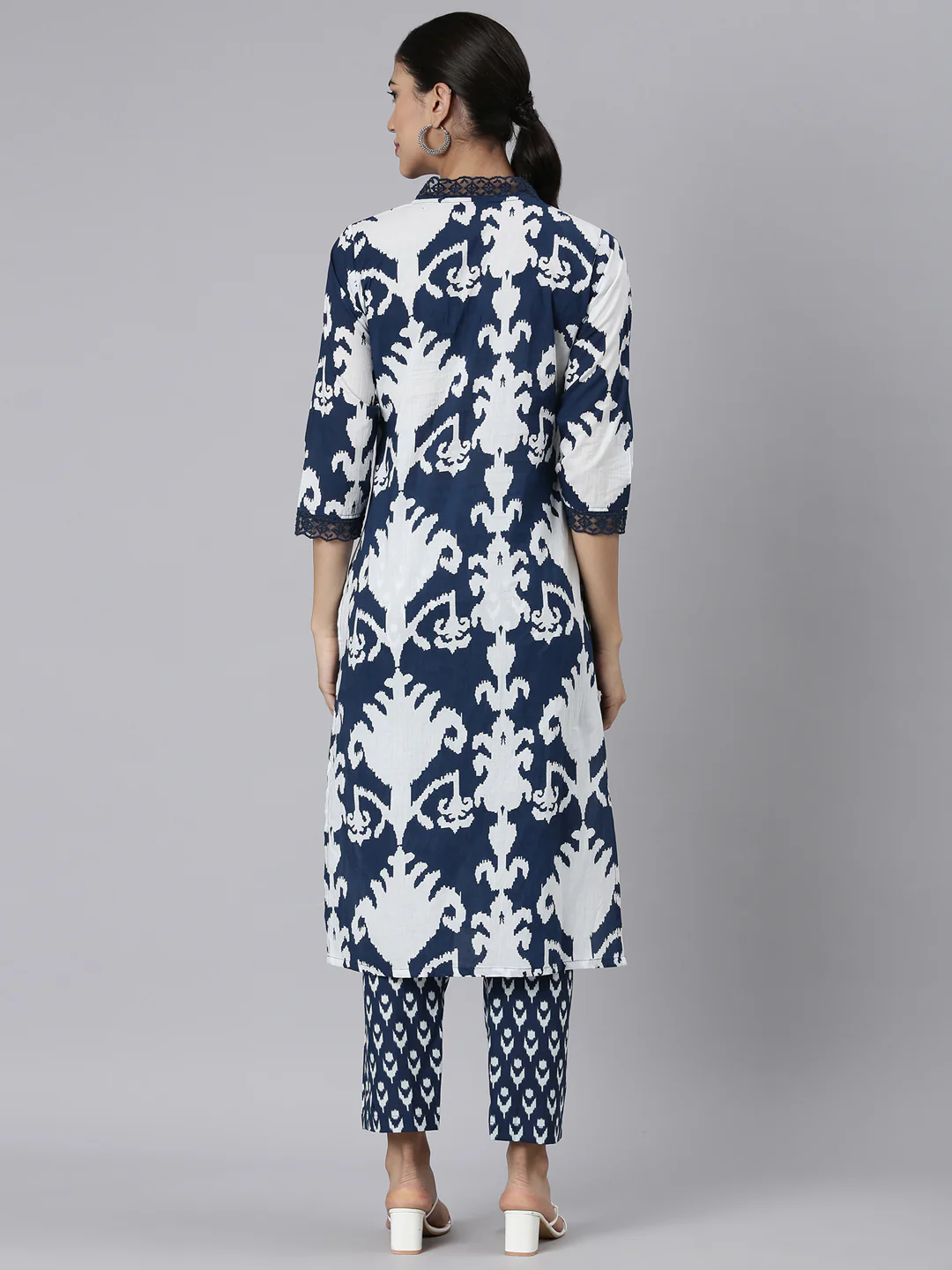 Neerus Navy Blue Printed Straight Kurta and Trousers - Image 3