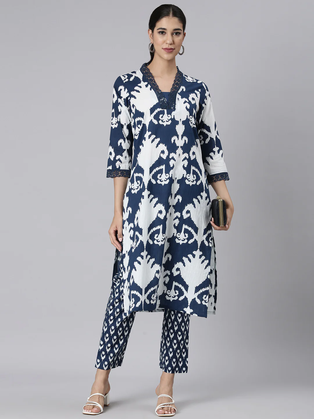 Neerus Navy Blue Printed Straight Kurta and Trousers - Image 5
