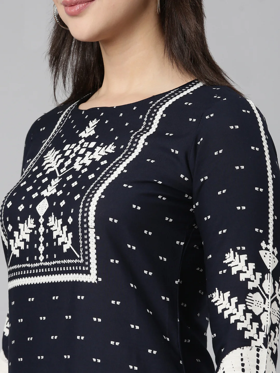 Neerus Navy Blue Regular Straight Floral Kurta And Trousers With Dupatta - Image 4