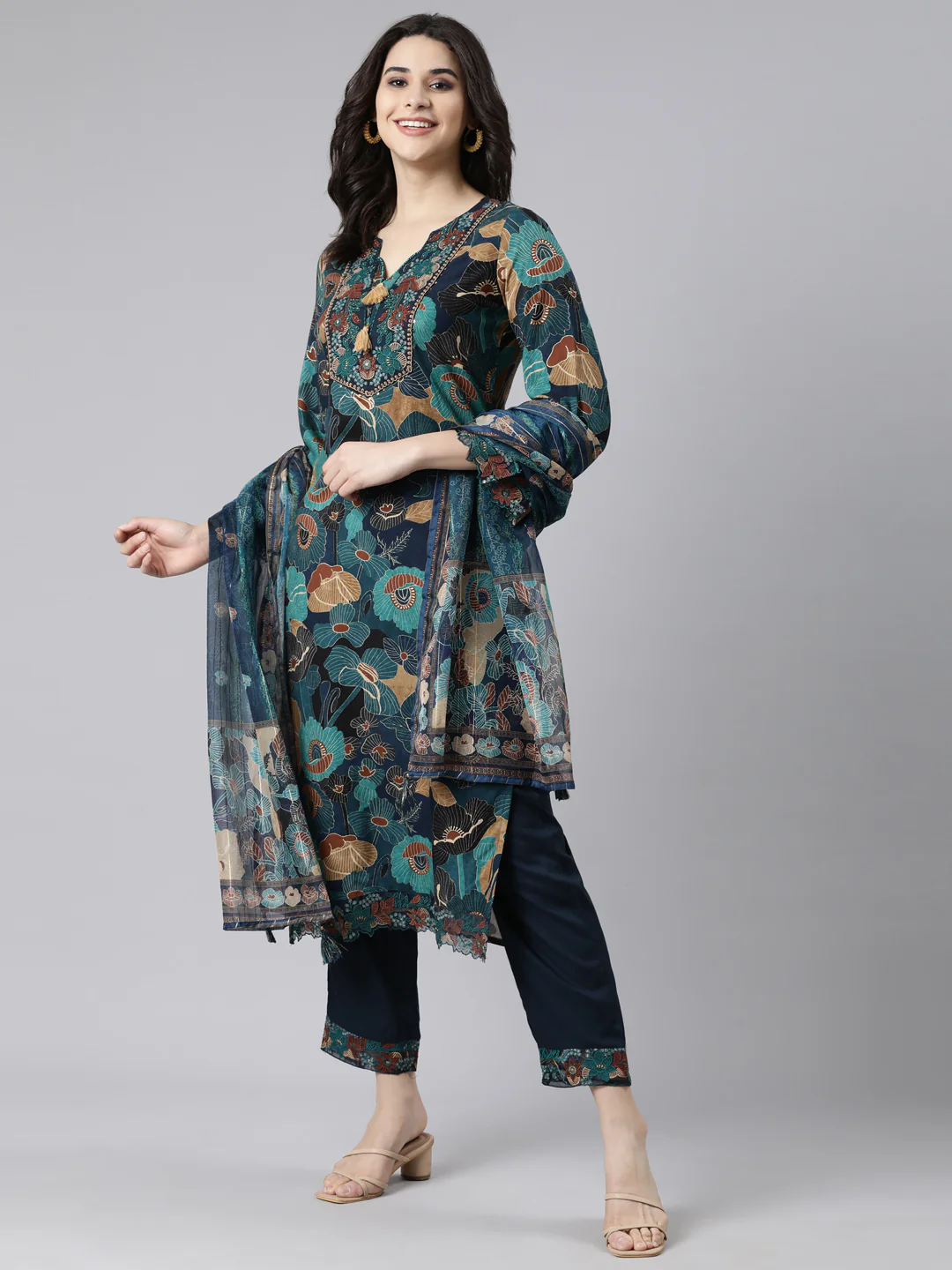 Neerus Navy Blue Regular Straight Floral Kurta And  Trousers With Dupatta - Image 5