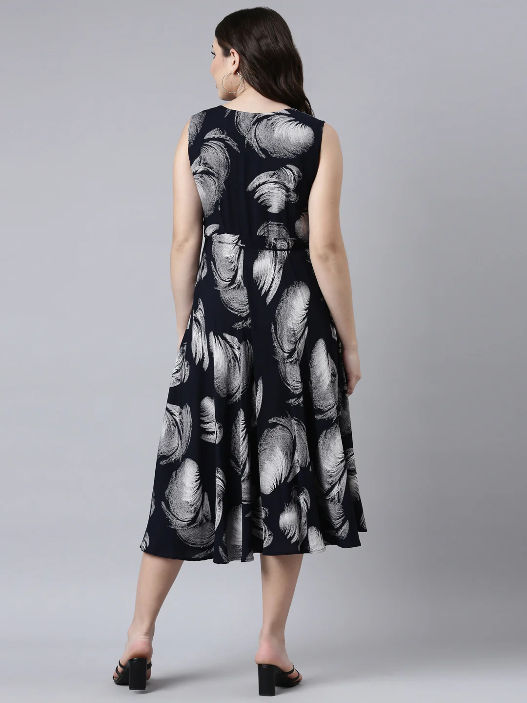 Neerus Navy Blue Straight Casual Floral Maxi Dresses - Image 3
