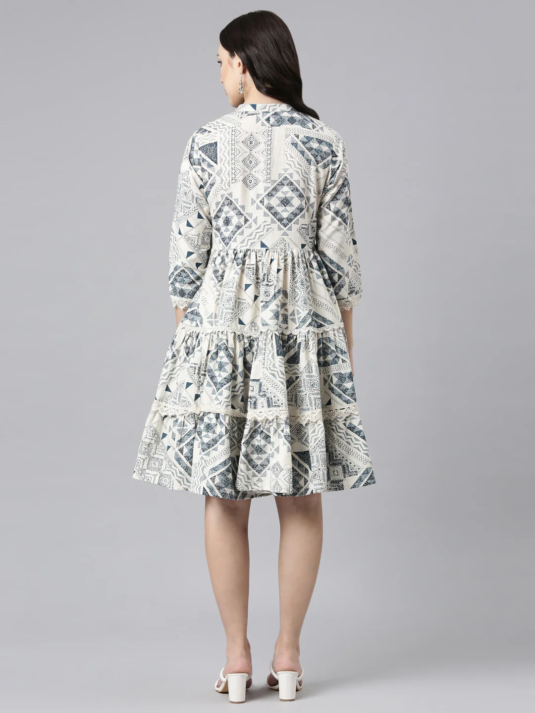 Neerus Off White Curved Casual Embellished Anarkali Kurtis - Image 3