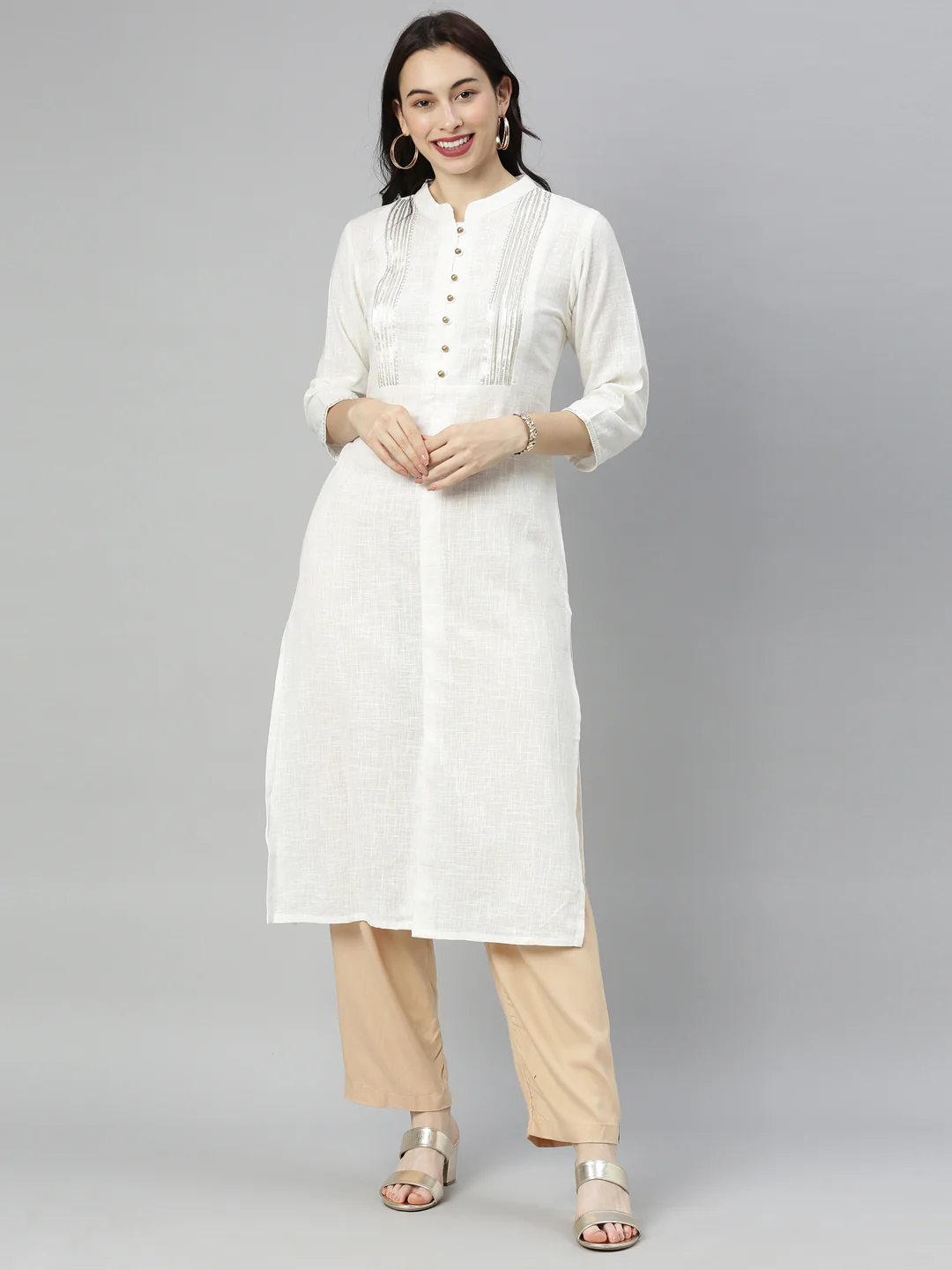 Neerus Off White Embellished Straight Kurta
