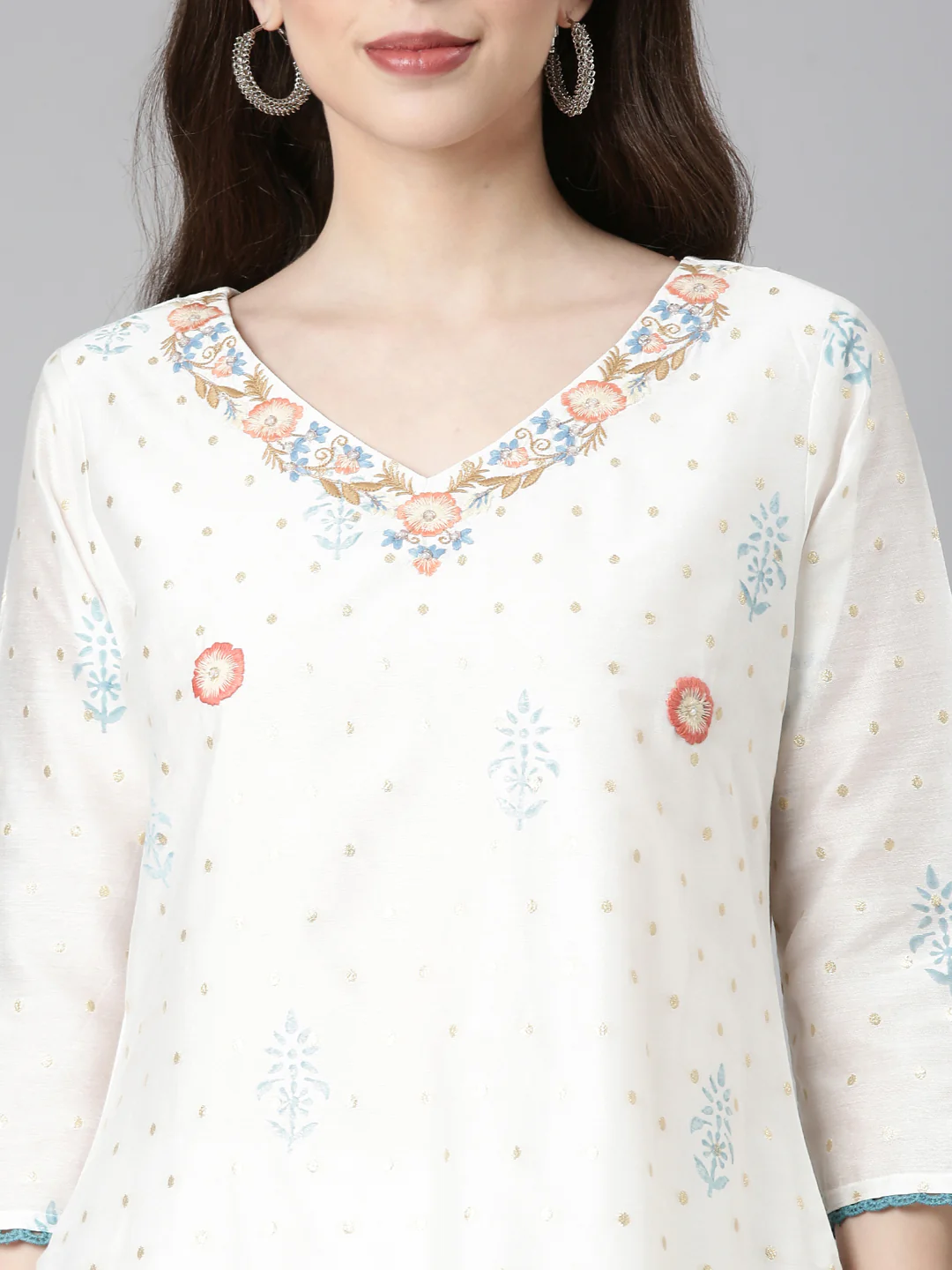 Neerus Off White Embroidered Straight Kurta and Trousers With Dupatta - Image 5