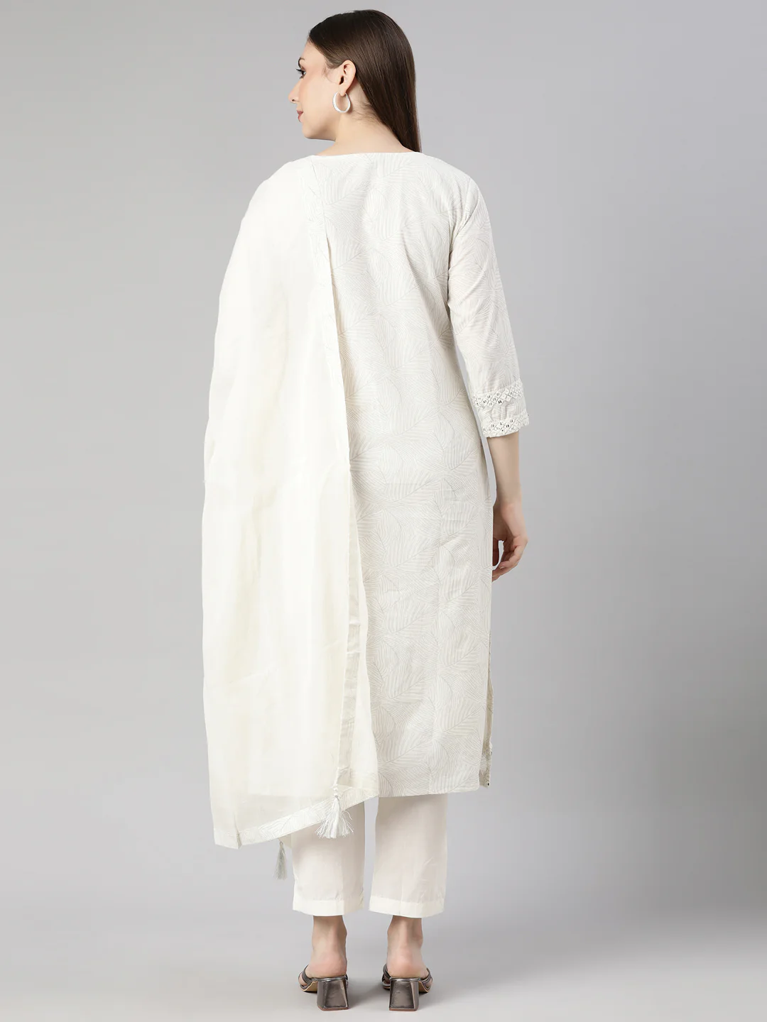 Neerus Off White Panelled Straight Floral Kurta And  Trousers With Dupatta - Image 3
