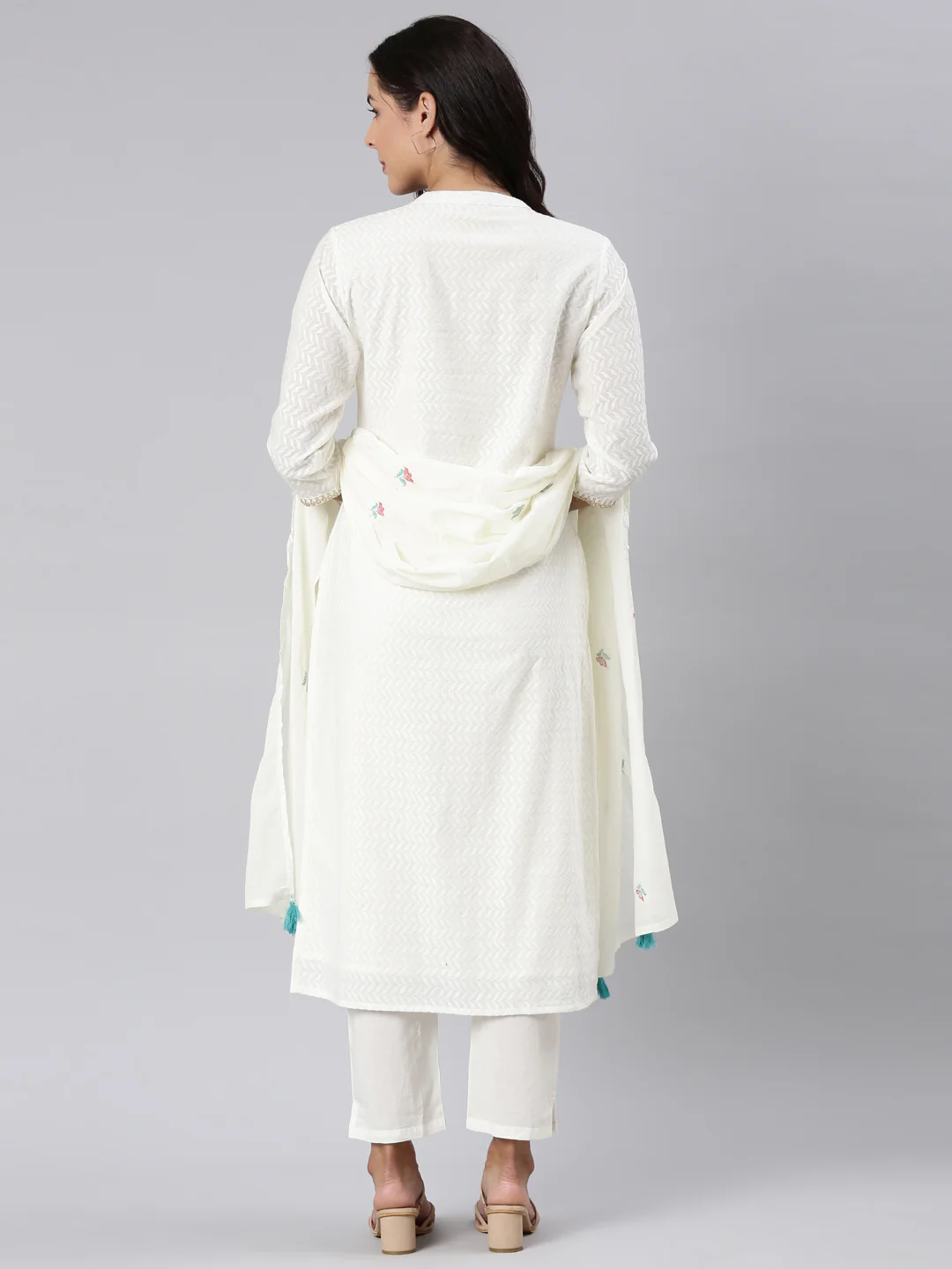 Neerus Off White Panelled Straight Yoke Design Kurta And Trousers With Dupatta - Image 4