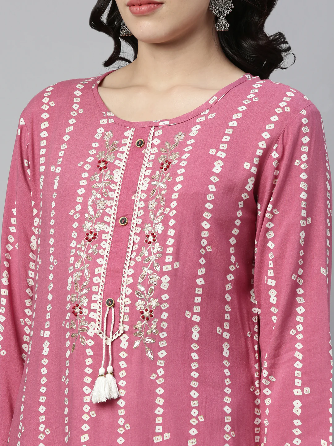 Neerus Onion Color Rayon Fabric Kurta - Image 3
