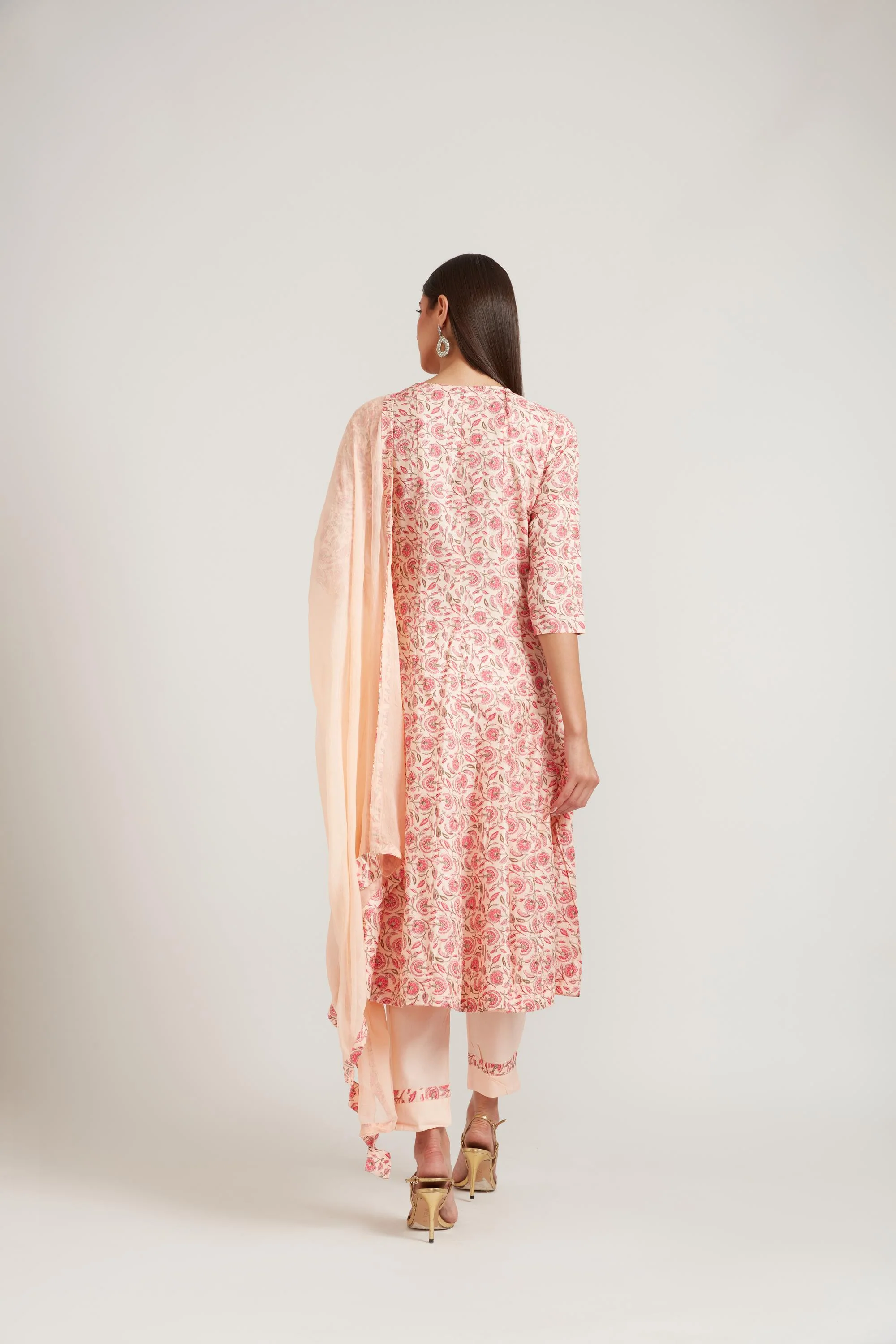 Neerus Peach Color Cotton Fabric Suit Set - Image 5
