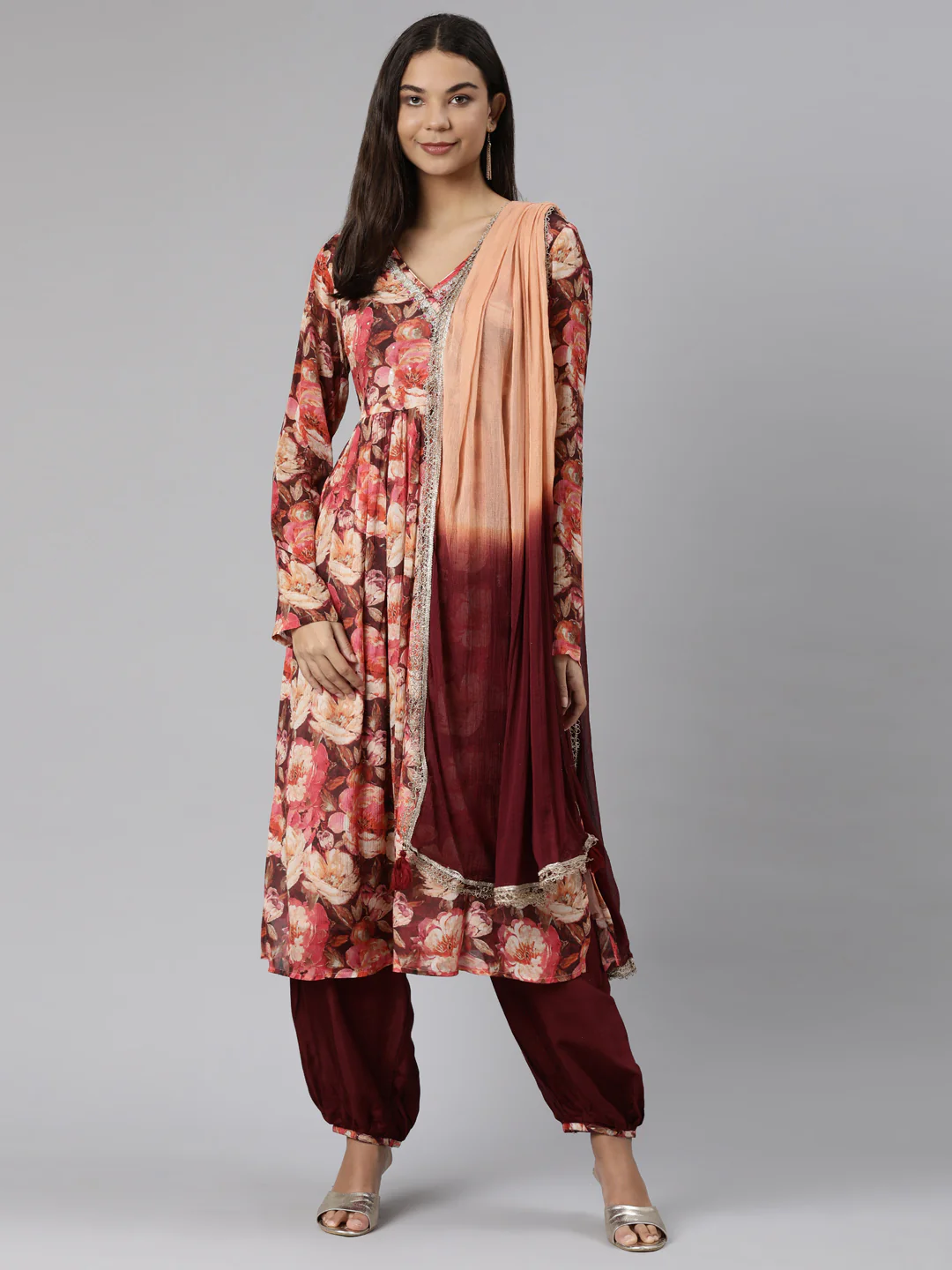 Neerus Peach Regular Straight Floral Kurta And Salwar With Dupatta - Image 5