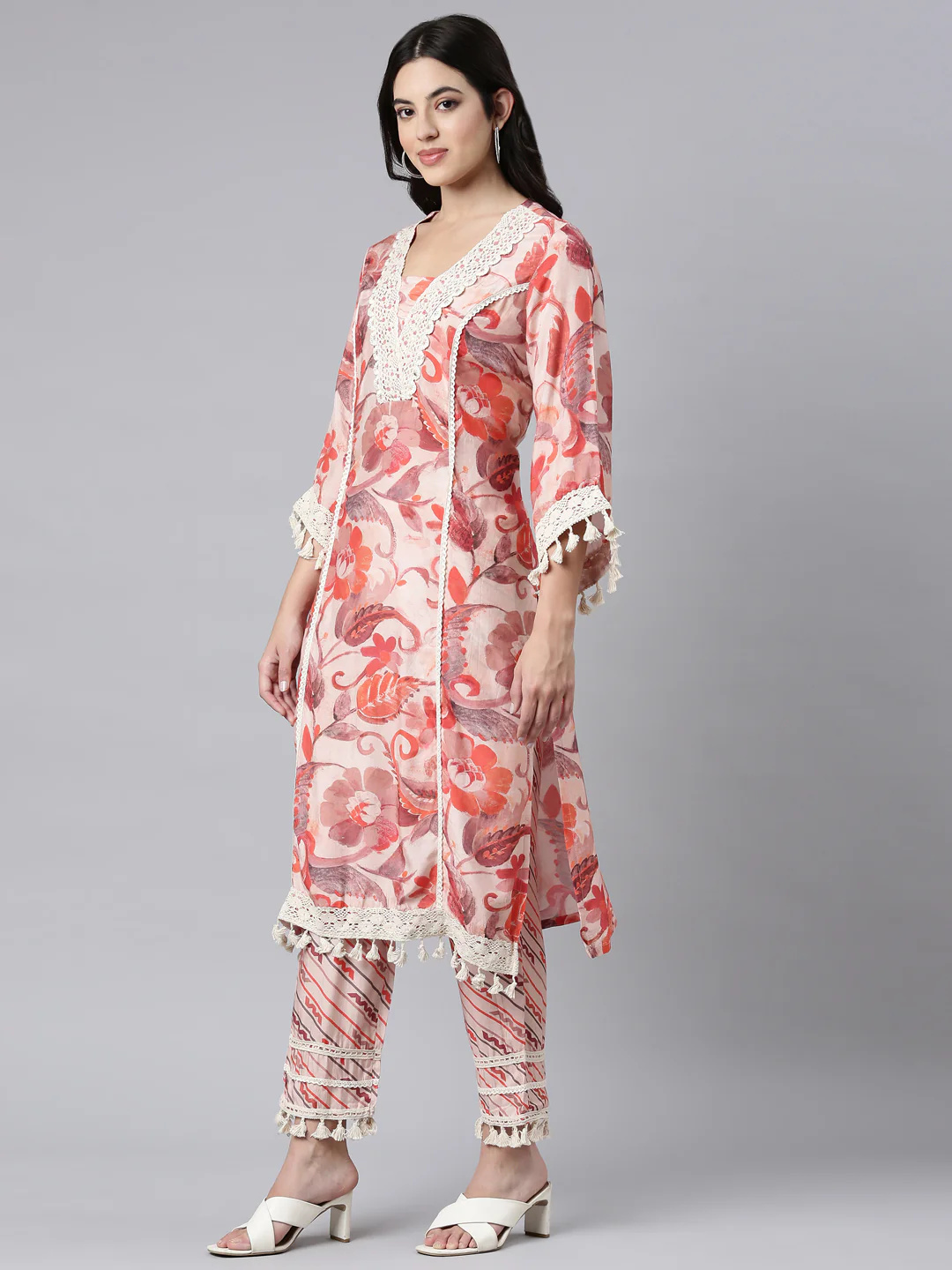 Neerus Peach Regular Straight Floral Kurta And Trousers With Dupatta - Image 2