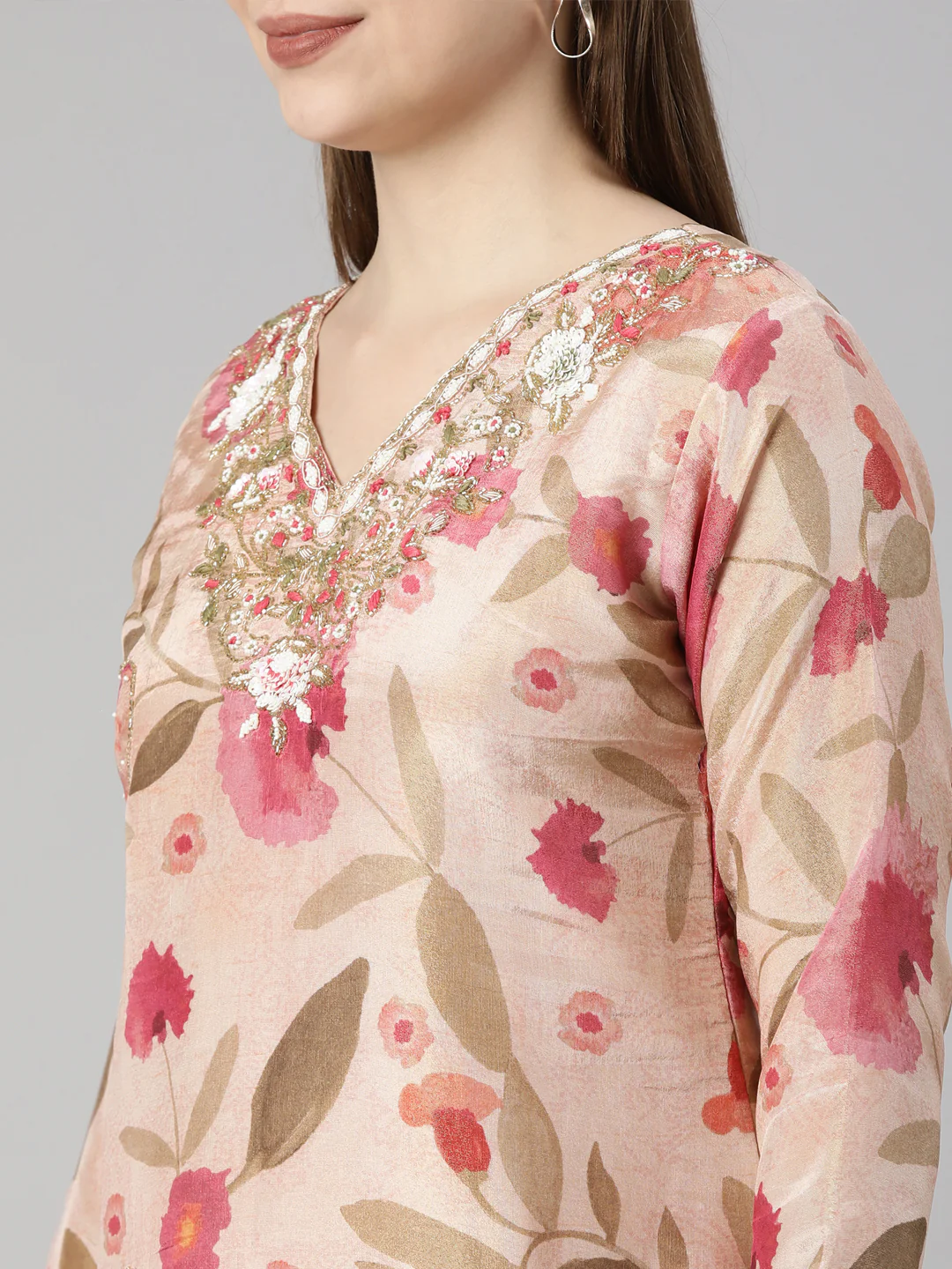 Neerus Peach Regular Straight Floral Kurta And Trousers With Dupatta - Image 7