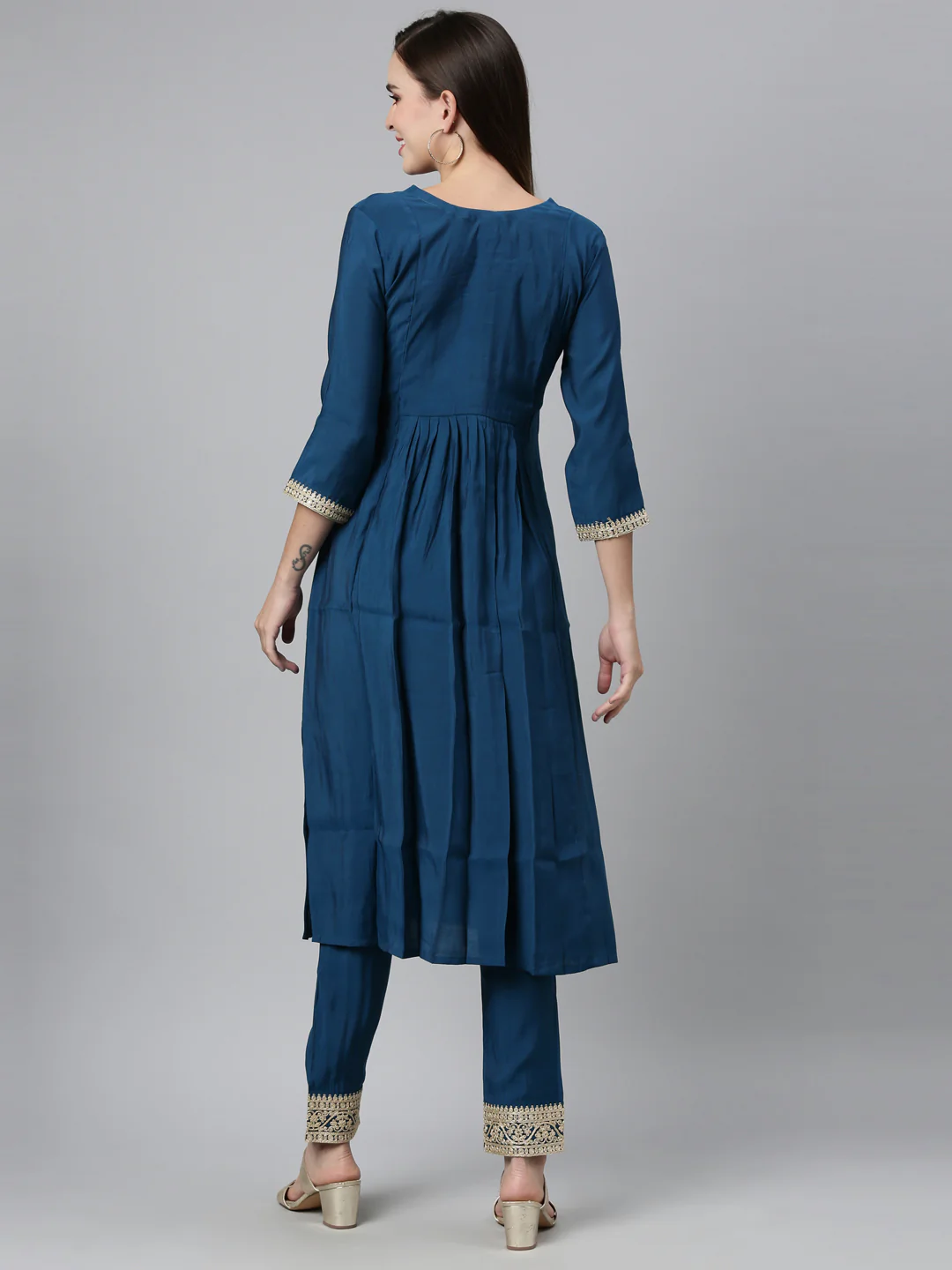 Neerus Peacock Color Shantoon Fabric Kurta Sets - Image 2