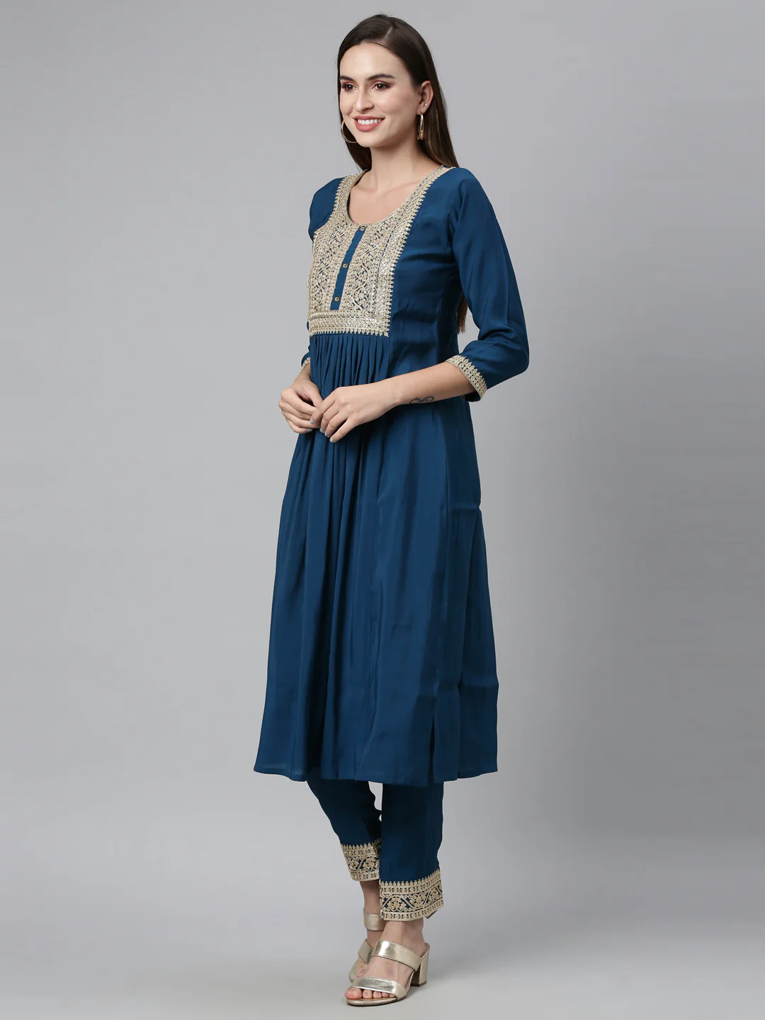 Neerus Peacock Color Shantoon Fabric Kurta Sets - Image 5