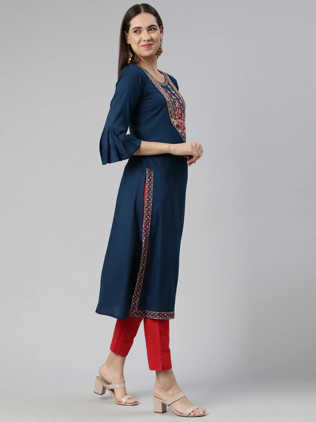 Neerus Peacock Straight Straight Cotton Kurta - Image 2