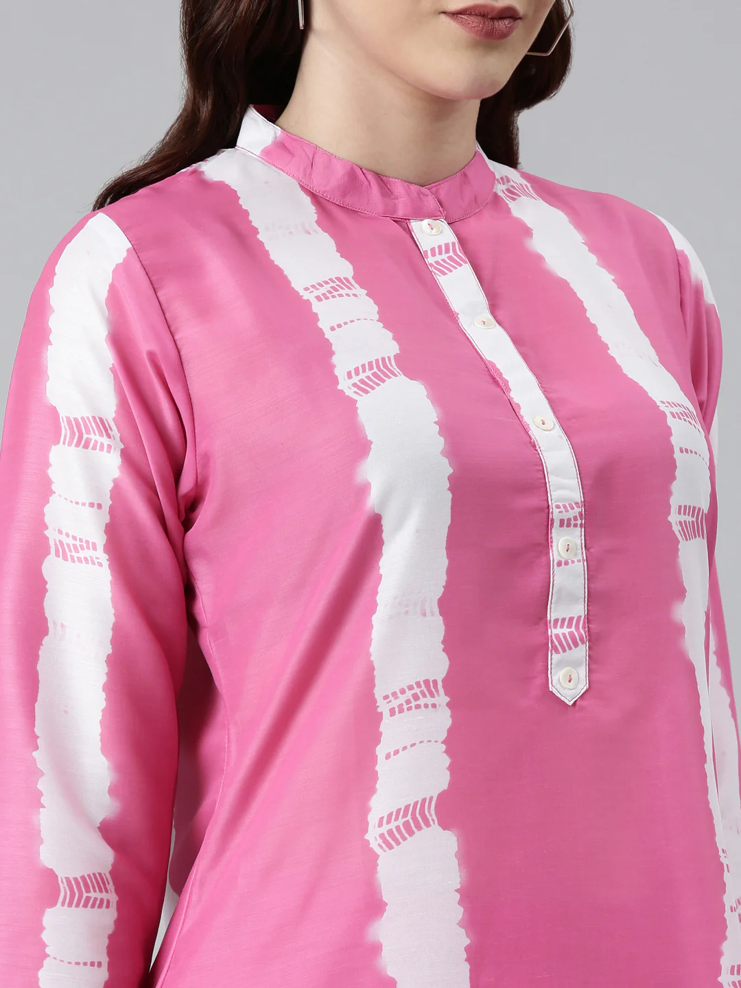 Neerus Pink Color Straight Kurta With Trouser - Image 4