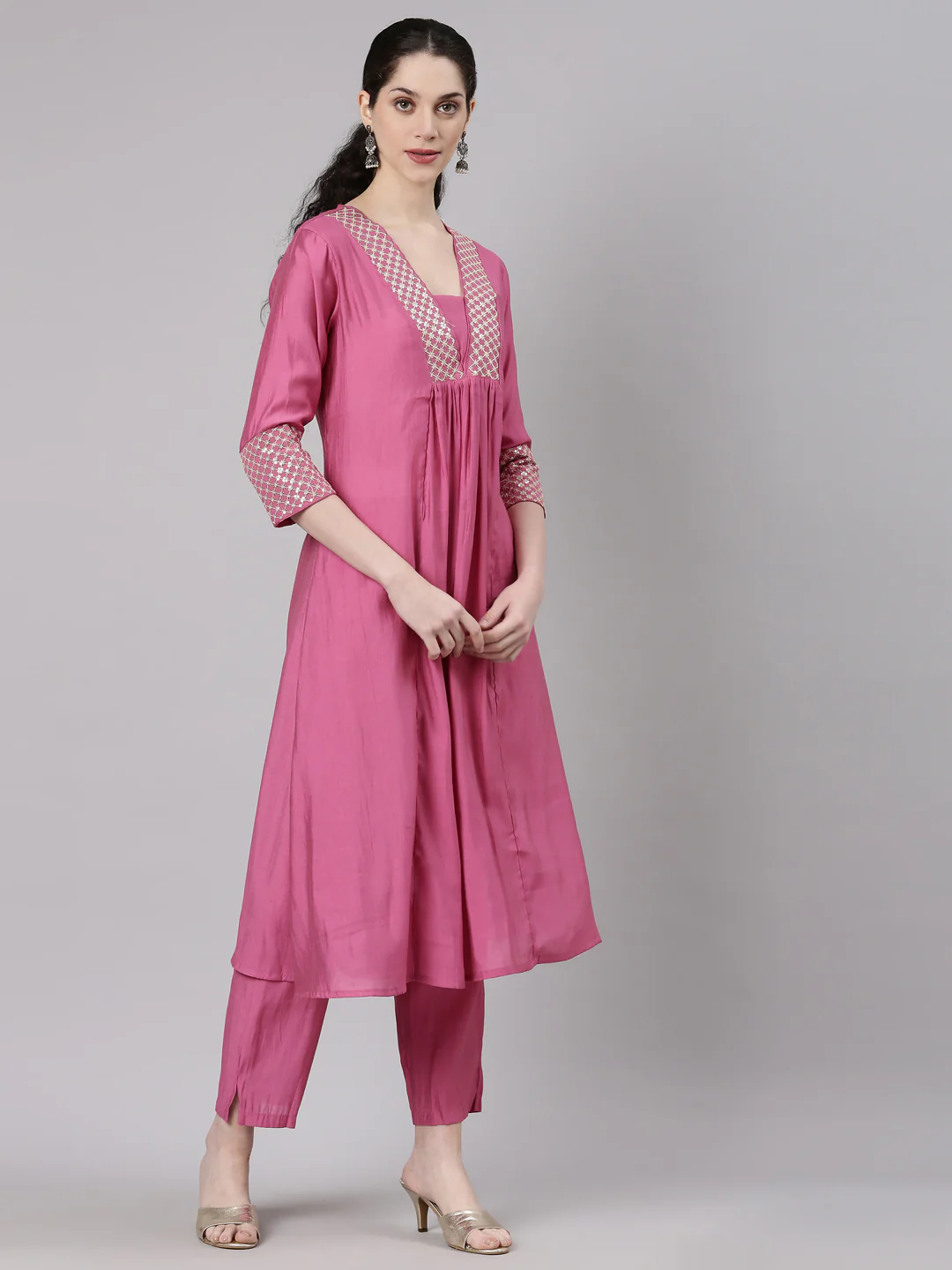 Neerus Pink Curved Casual Solid Kurta and Trouser - Image 3