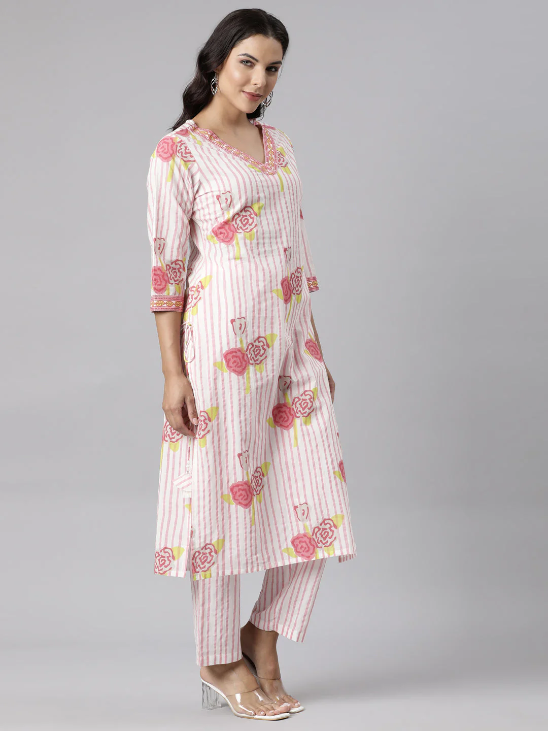 Neerus Pink Panelled Straight Printed Kurta And Trousers With Dupatta - Image 3