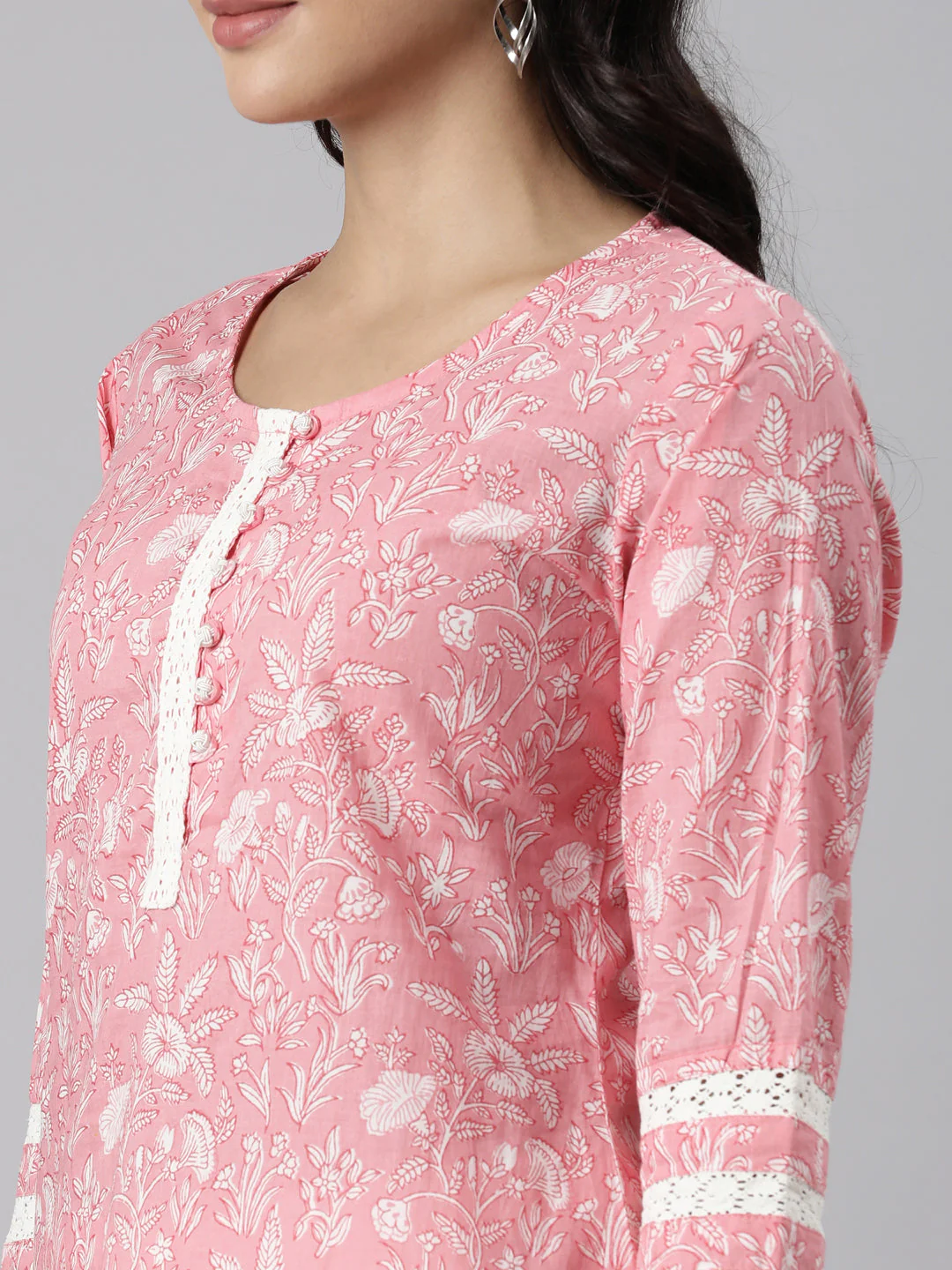 Neerus Pink Panelled Straight Printed Kurta And Trousers With Dupatta - Image 5