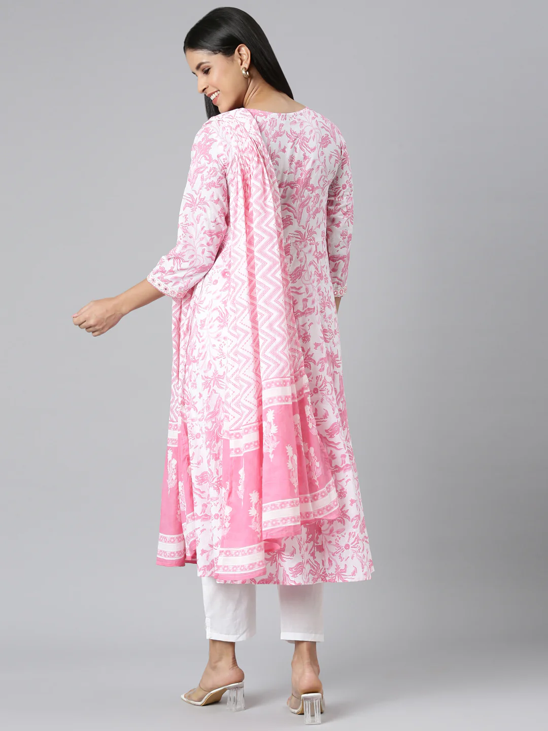 Neerus Pink Panelled Straight Printed Kurta and Trousers With Dupatta - Image 3