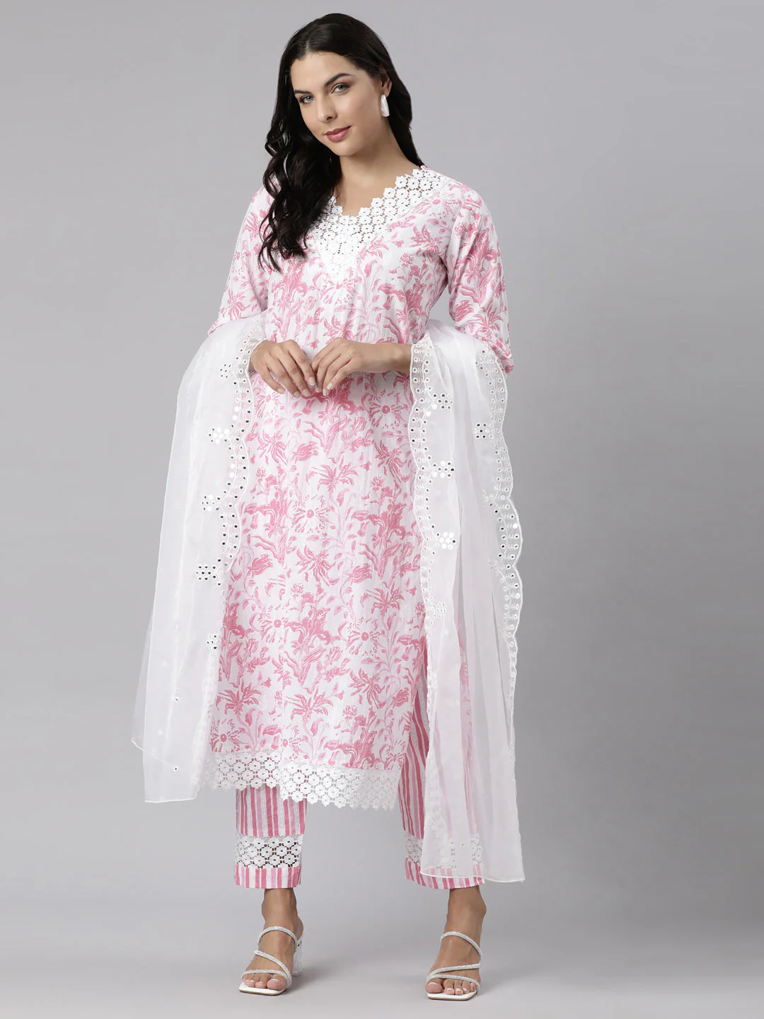 Neerus Pink Panelled Straight Printed Kurta And Trousers With Dupatta - Image 6