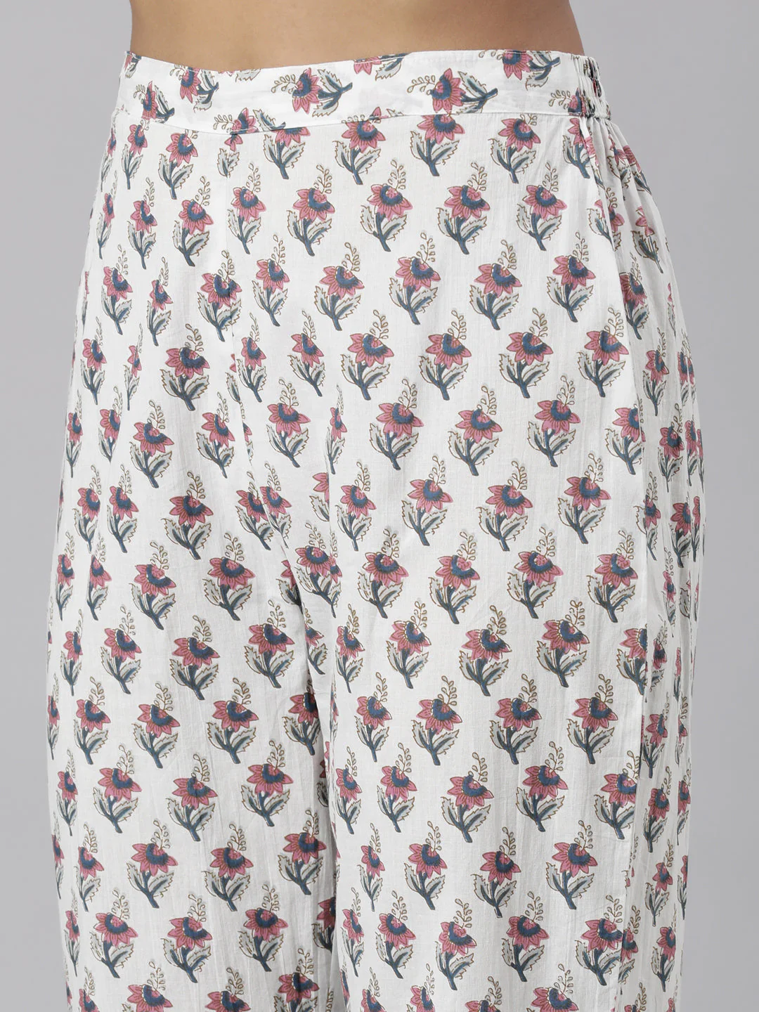 Neerus Pink Panelled Straight Printed Kurta And Trousers With Dupatta - Image 7