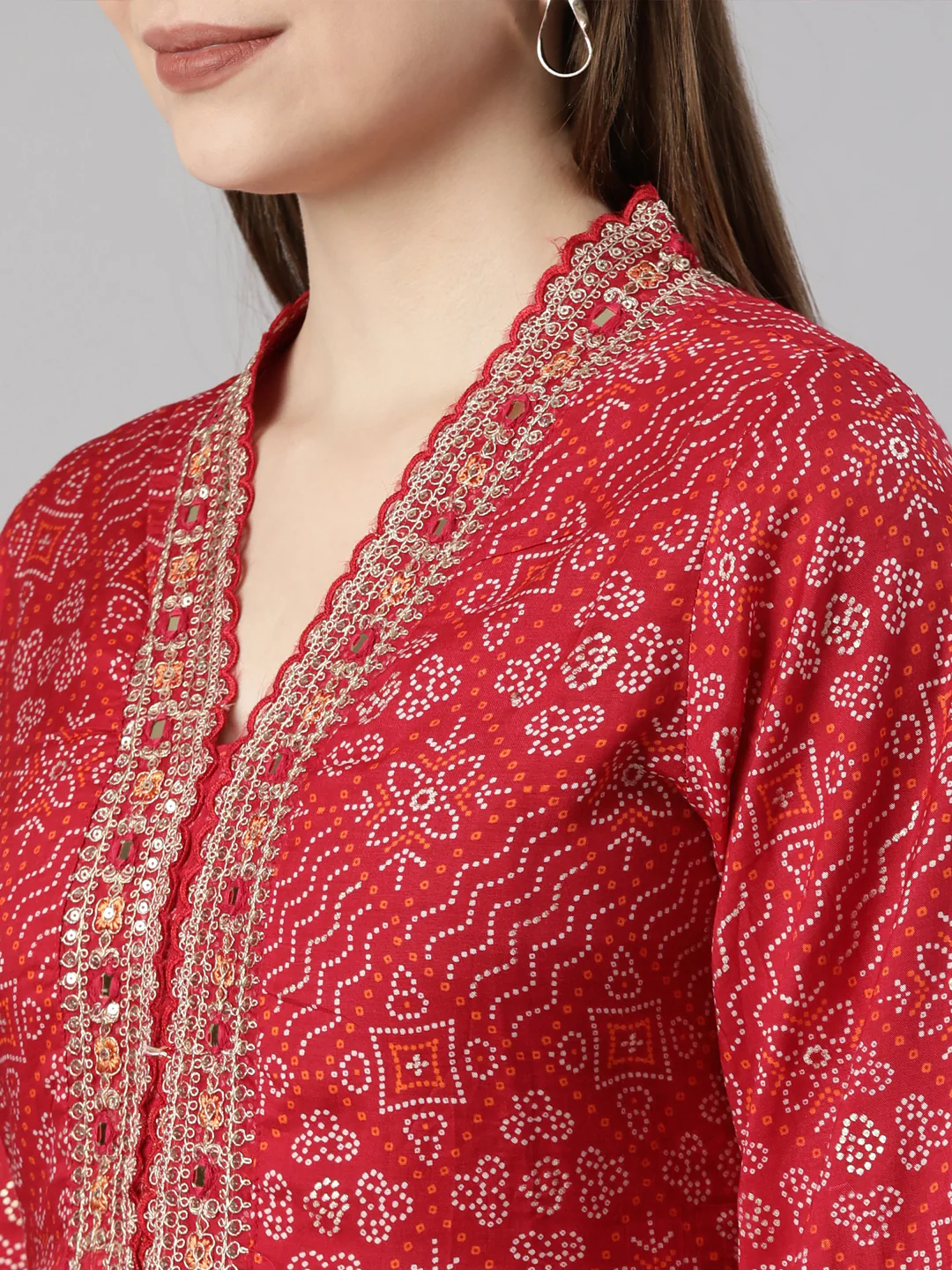 Neerus Pink Pleated Flared Bandhani Kurta And  Trousers With Dupatta - Image 7