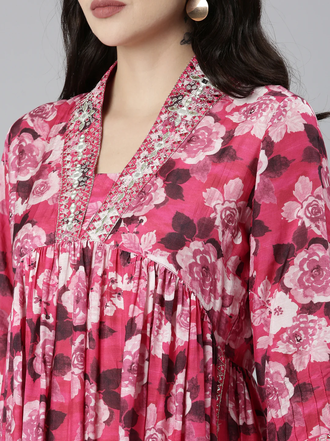 Neerus Pink Pleated Straight Floral Kurta Sets And Trousers - Image 4