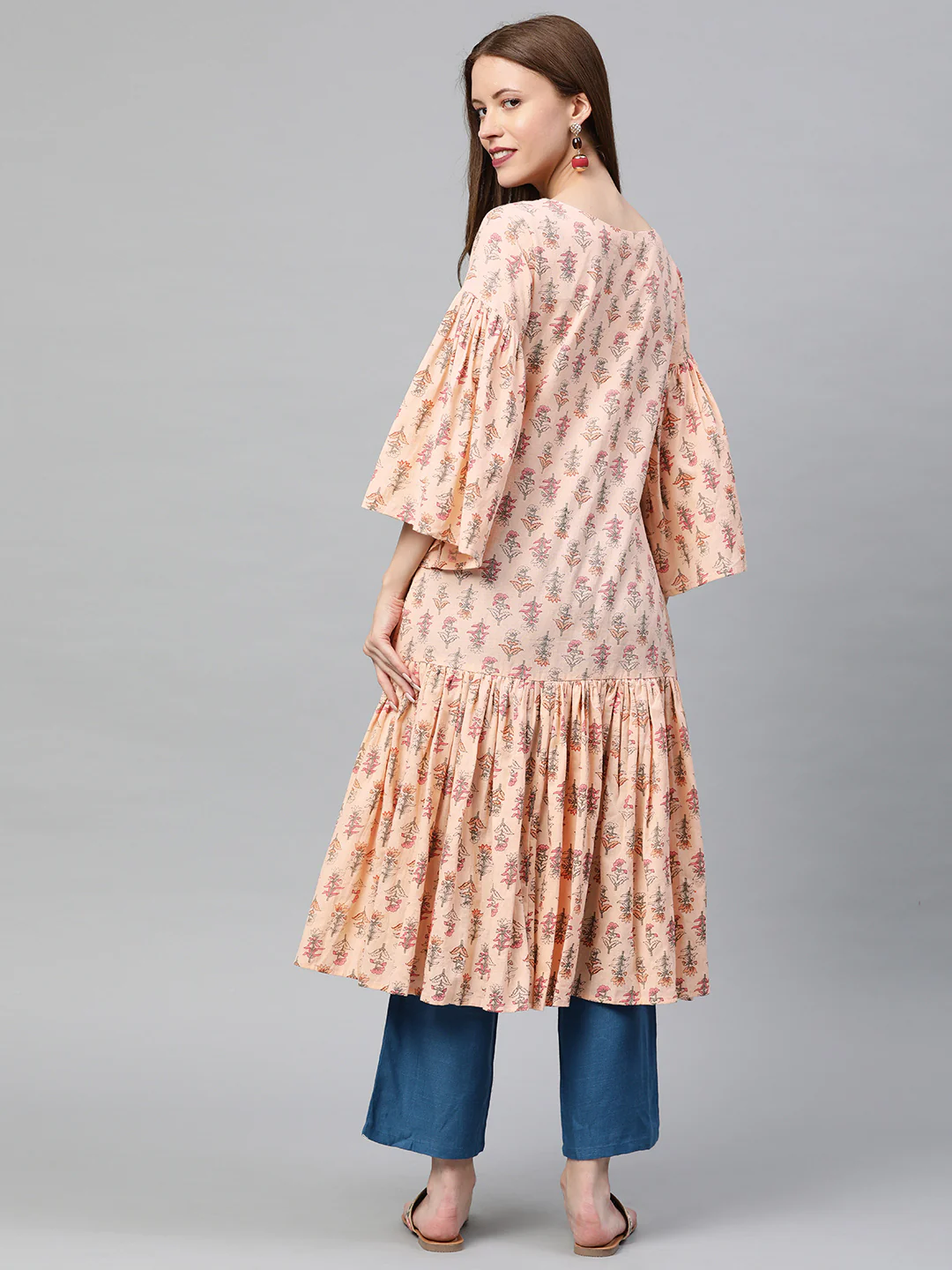 Neerus Pink Printed A Line Kurta - Image 4