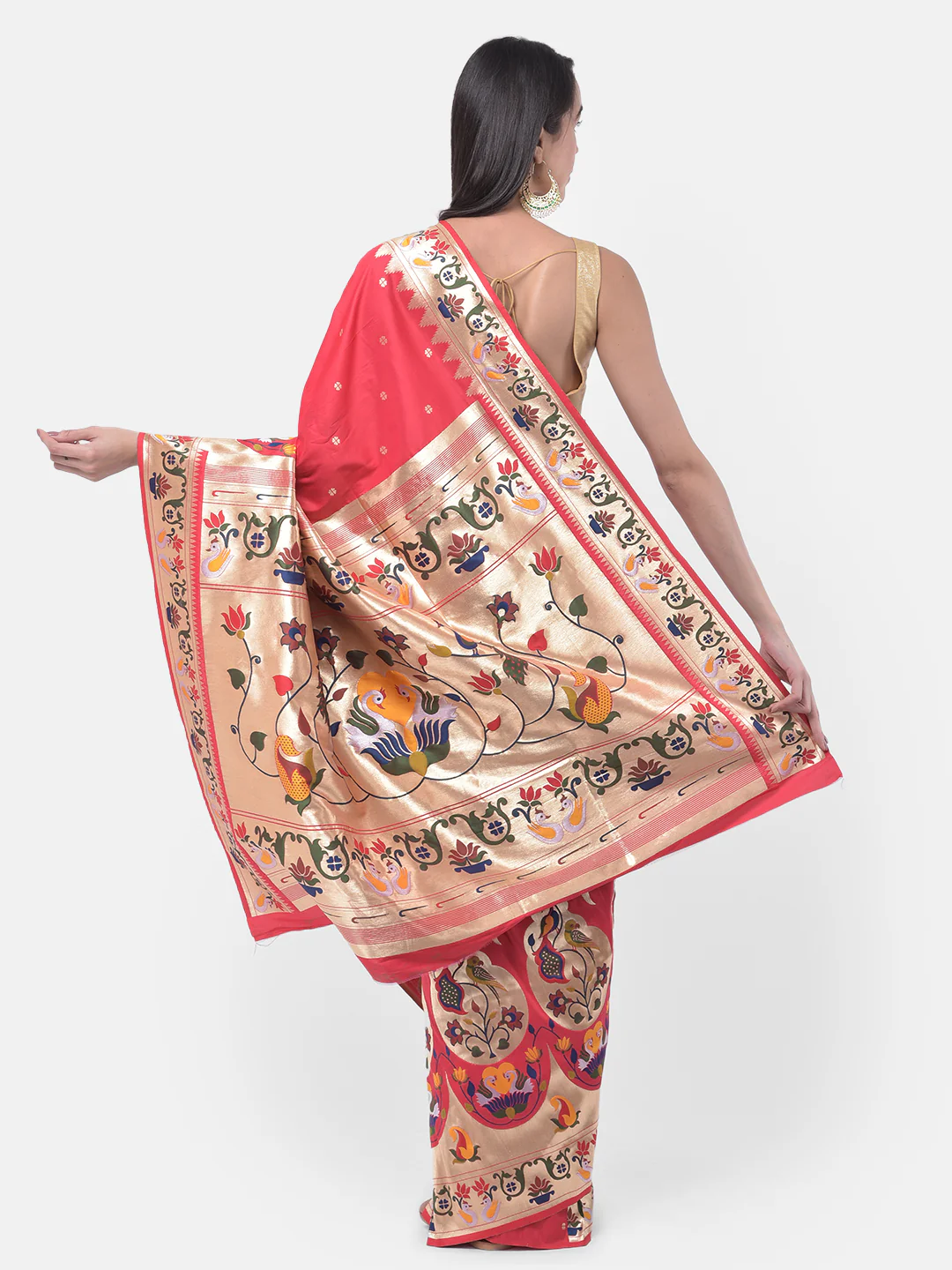 Neerus Pink Printed Saree With Blouse - Image 2