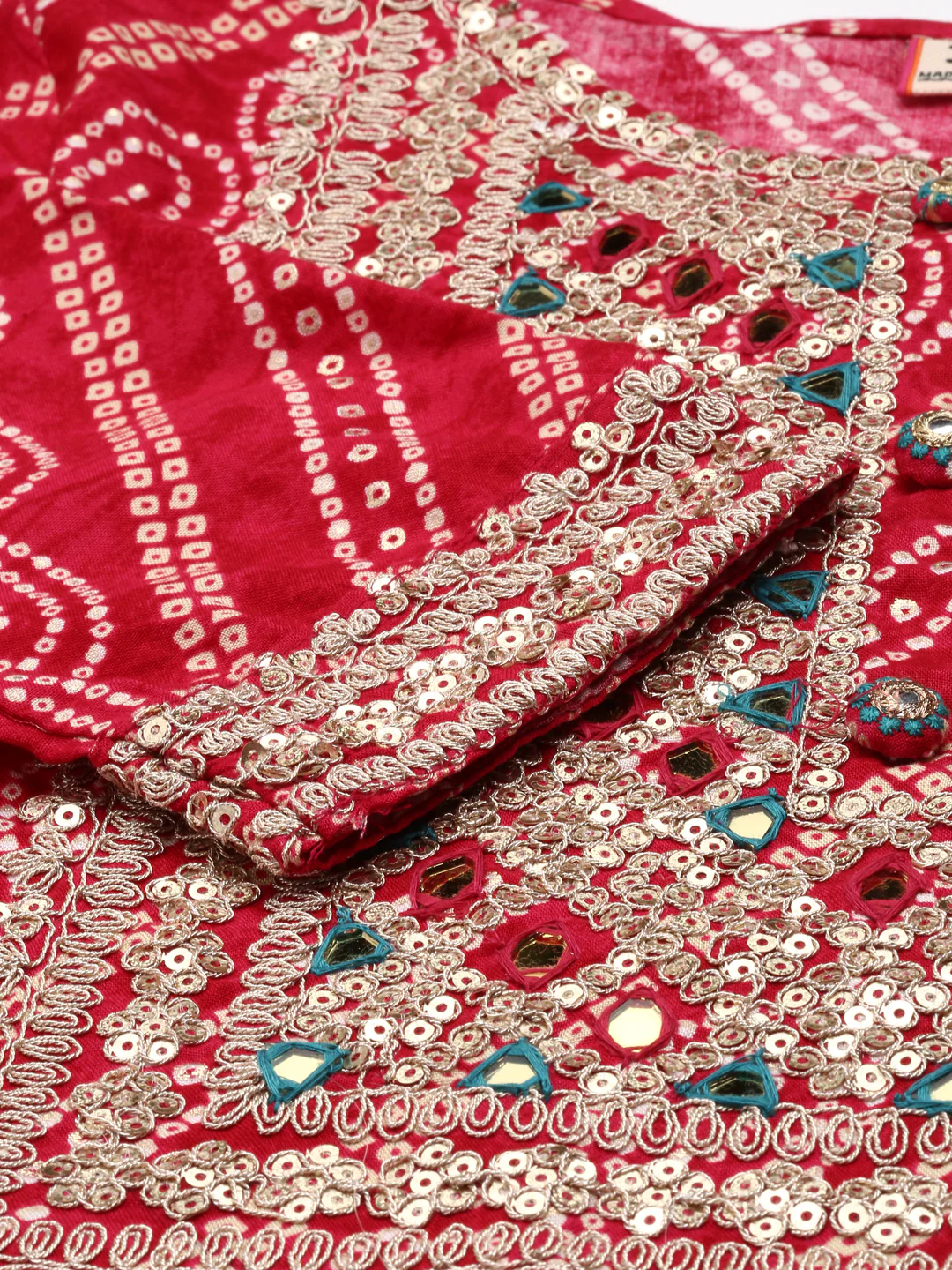 Neerus Pink Regular Calf Length Printed Kurta Solid Trousers With Dupatta - Image 4
