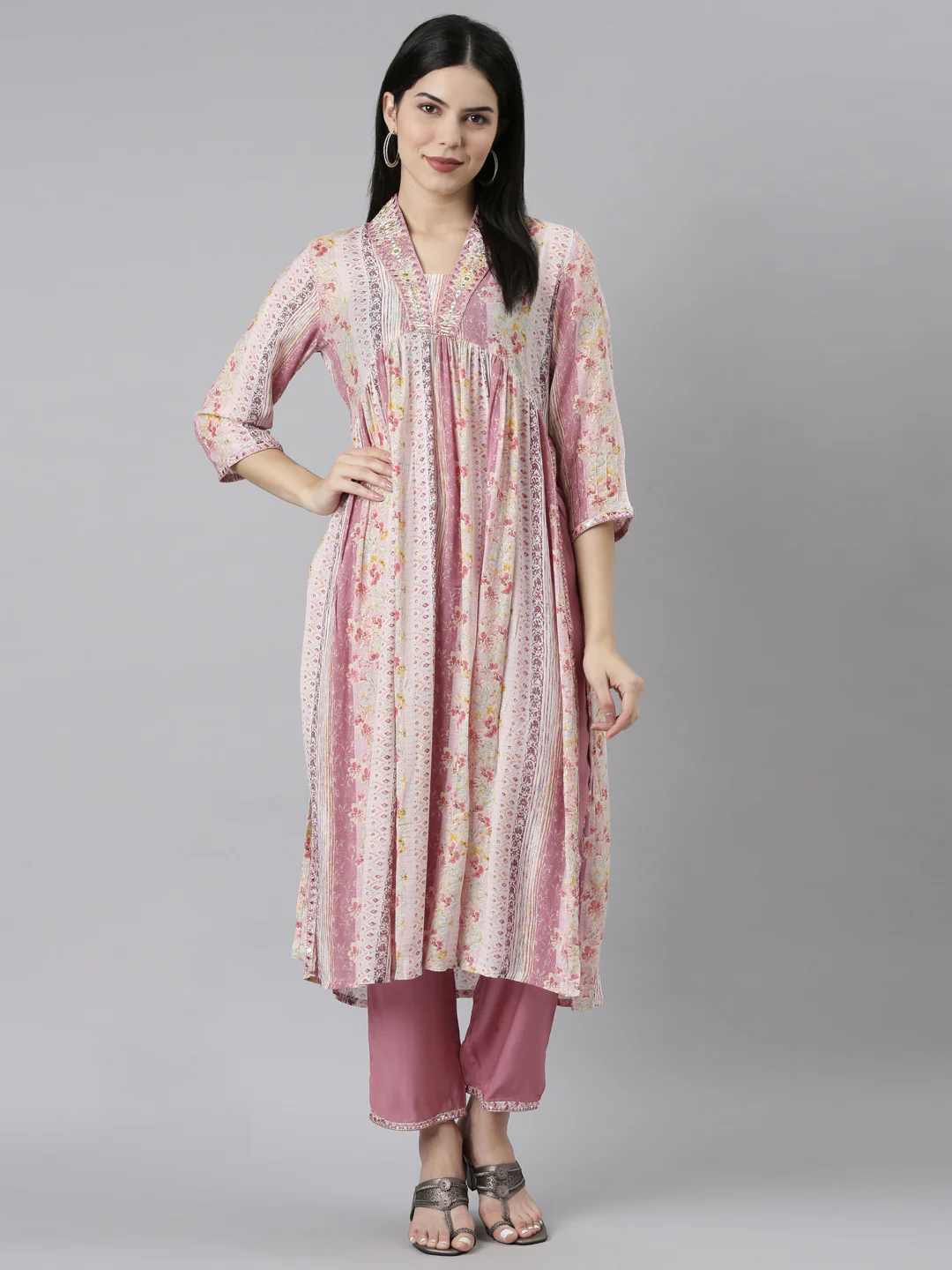 Neerus Pink Regular Straight Floral Kurta And Trousers - Image 5