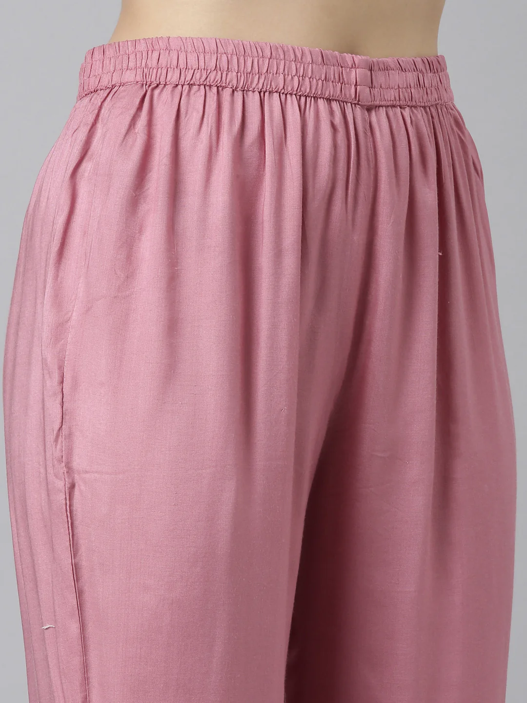 Neerus Pink Regular Straight Floral Kurta And Trousers - Image 6