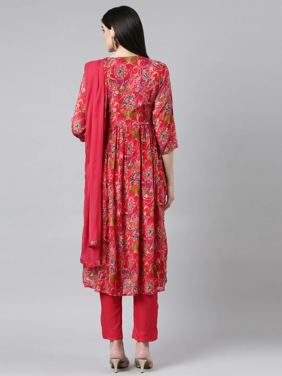 Neerus Pink Regular Straight Floral Kurta And Trousers With Dupatta - Image 3