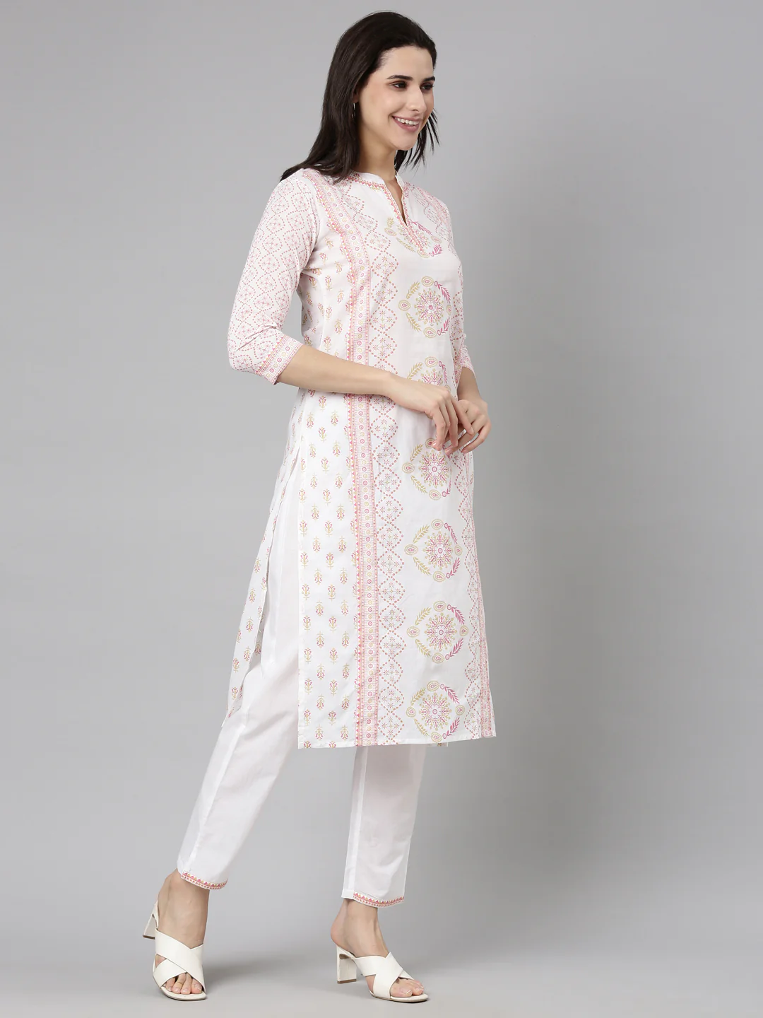 Neerus Pink Regular Straight Floral Kurta And  Trousers With Dupatta - Image 2
