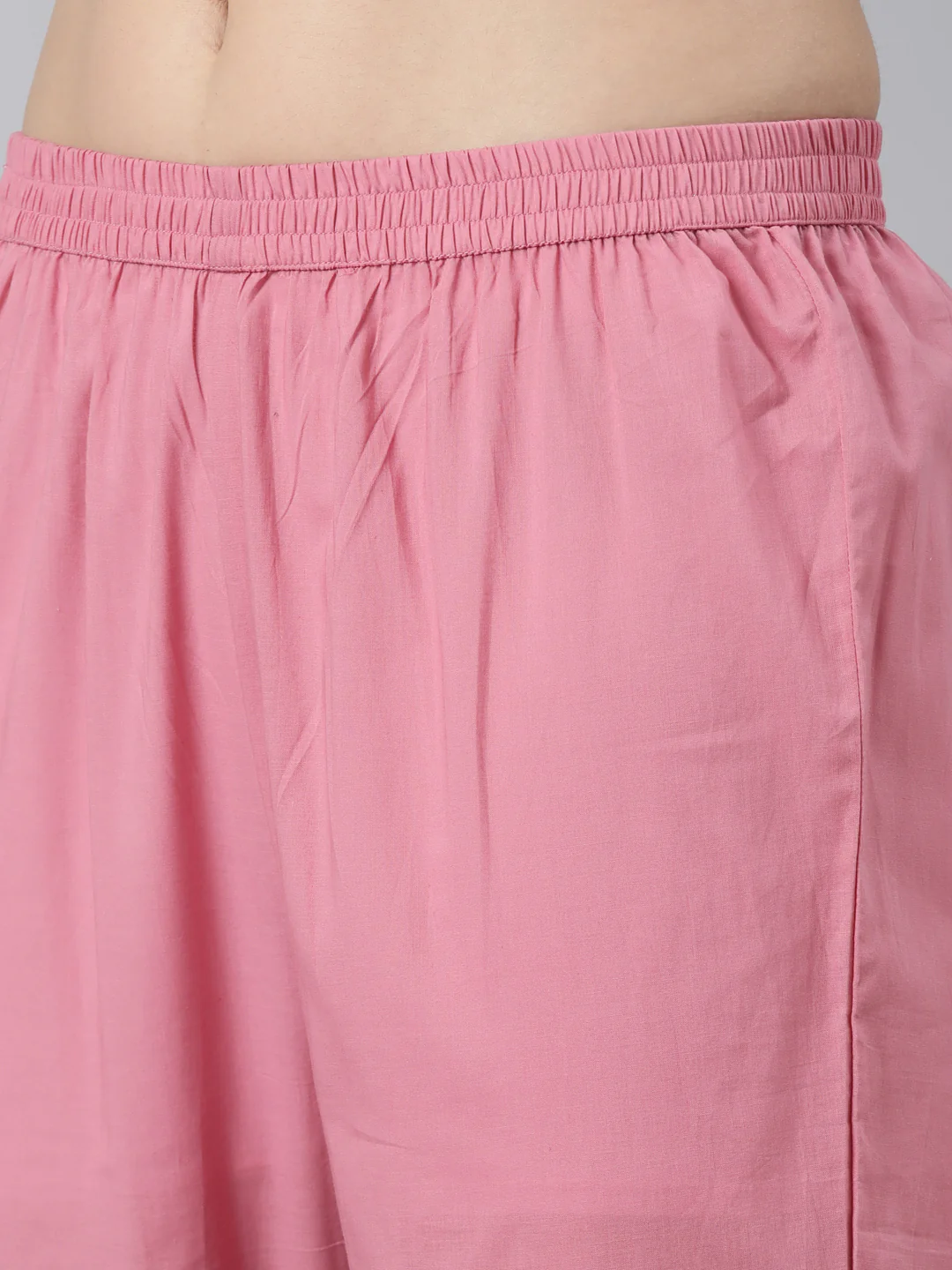 Neerus Pink Regular Straight Floral Kurta And  Trousers With Dupatta - Image 5