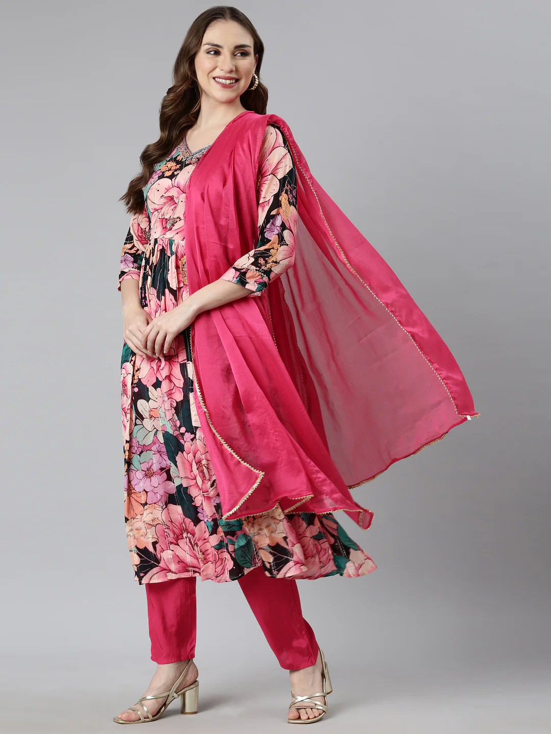 Neerus Pink Regular Straight Floral Kurta And Trousers With Dupatta - Image 4
