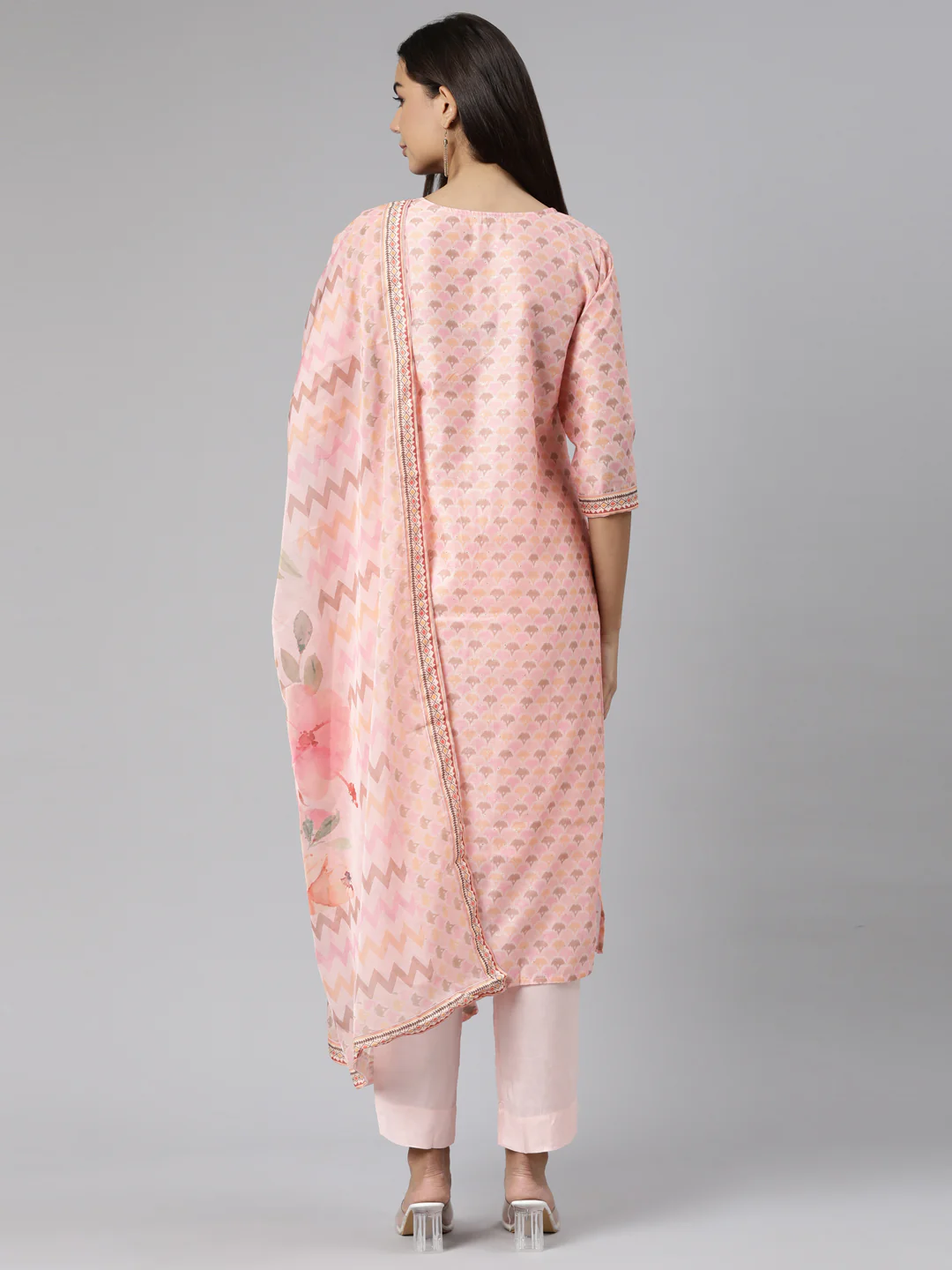 Neerus Pink Regular Straight Floral Kurta And Trousers With Dupatta - Image 3