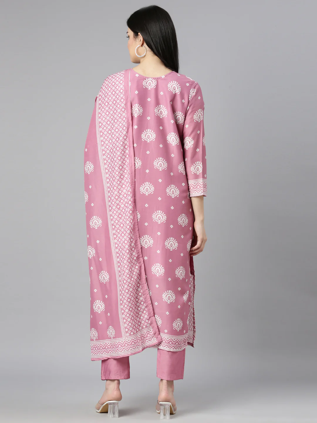 Neerus Pink Regular Straight Floral Kurta And Trousers With Dupatta - Image 3