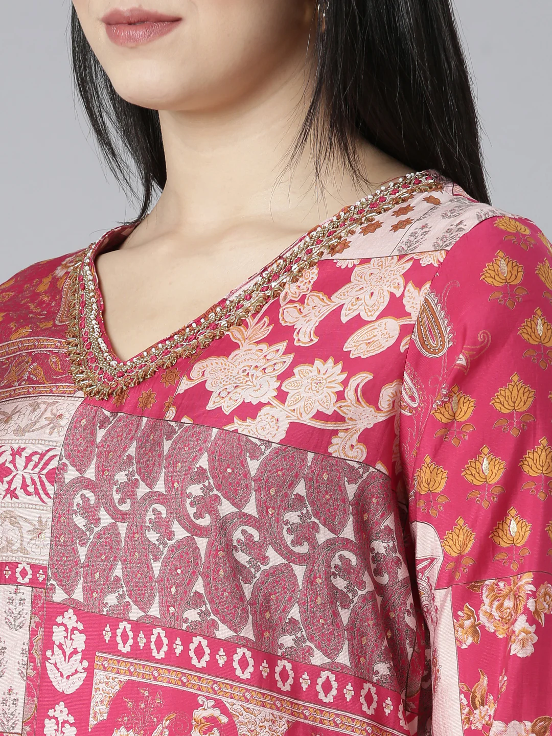 Neerus Pink Regular Straight Paisley Kurta And Trousers With Dupatta - Image 4