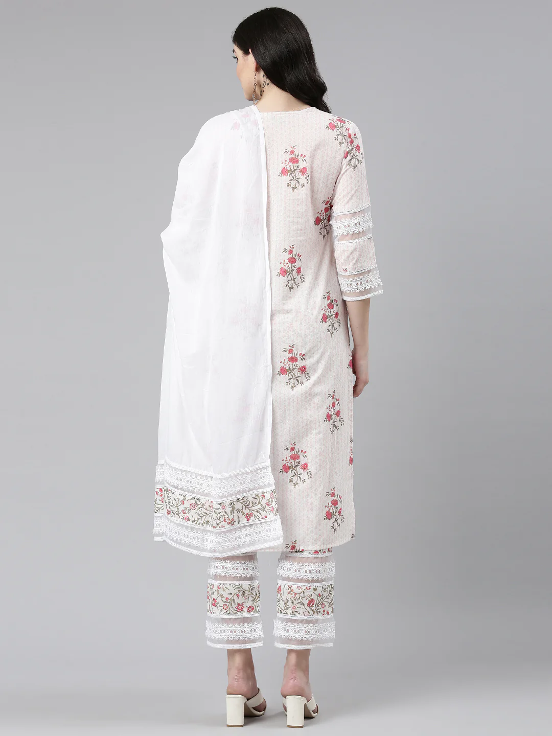 Neerus Pink Regular Straight Printed Kurta And Trousers With Dupatta - Image 3