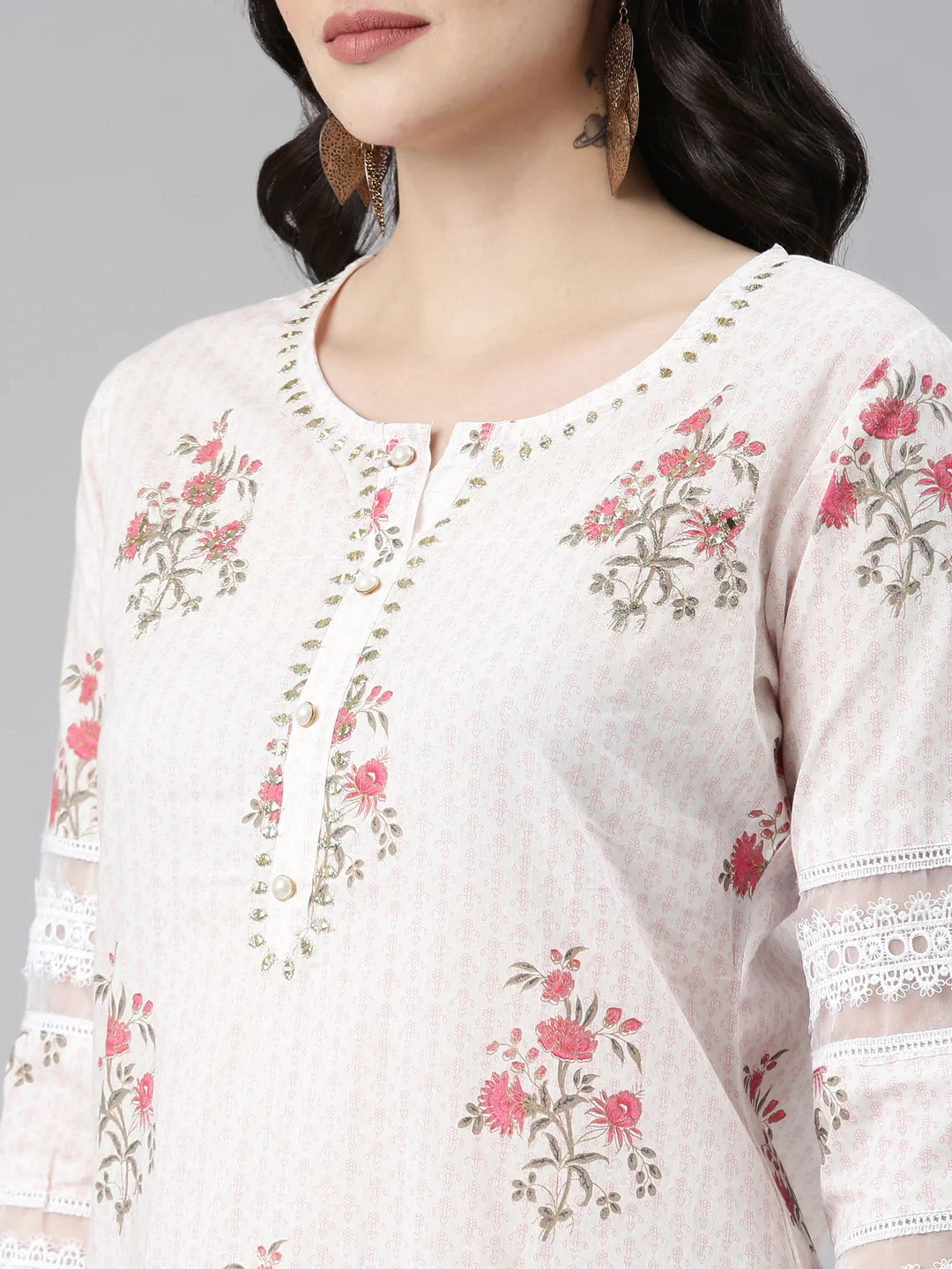 Neerus Pink Regular Straight Printed Kurta And Trousers With Dupatta - Image 4