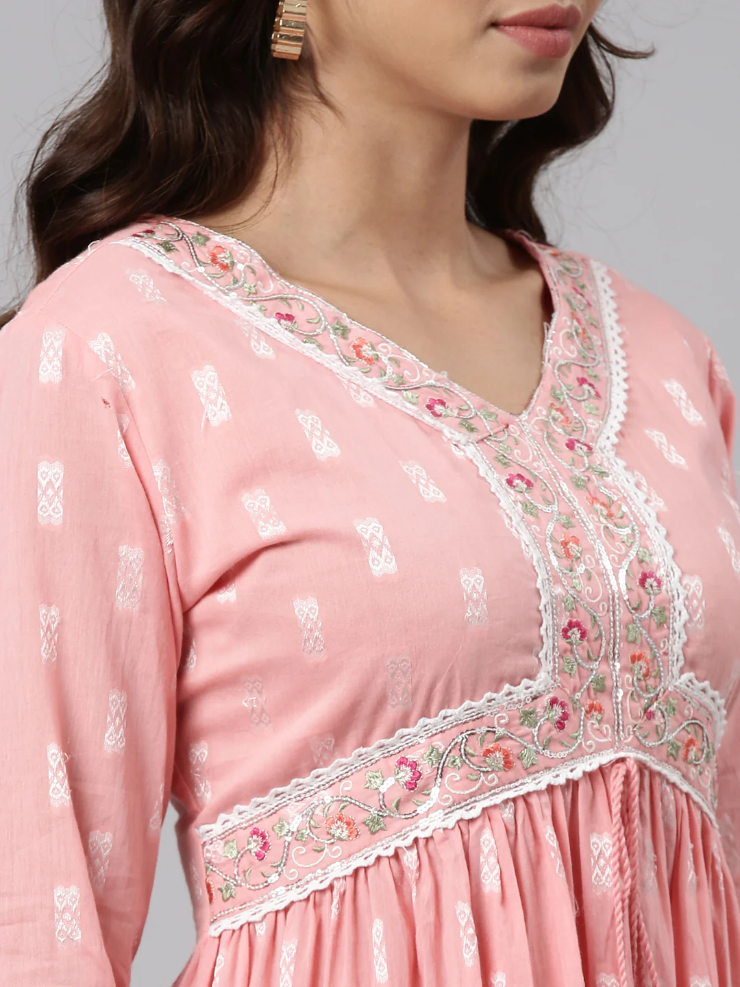 Neerus Pink Regular Straight Printed Kurta And Trousers With Dupatta - Image 4
