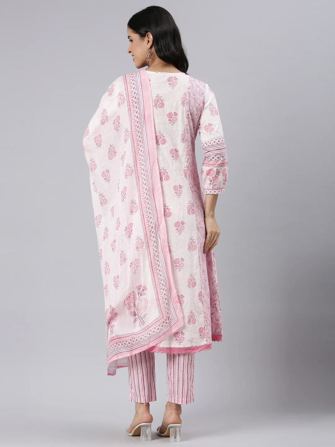 Neerus Pink Regular Straight Printed Kurta and Trousers With Dupatta - Image 3