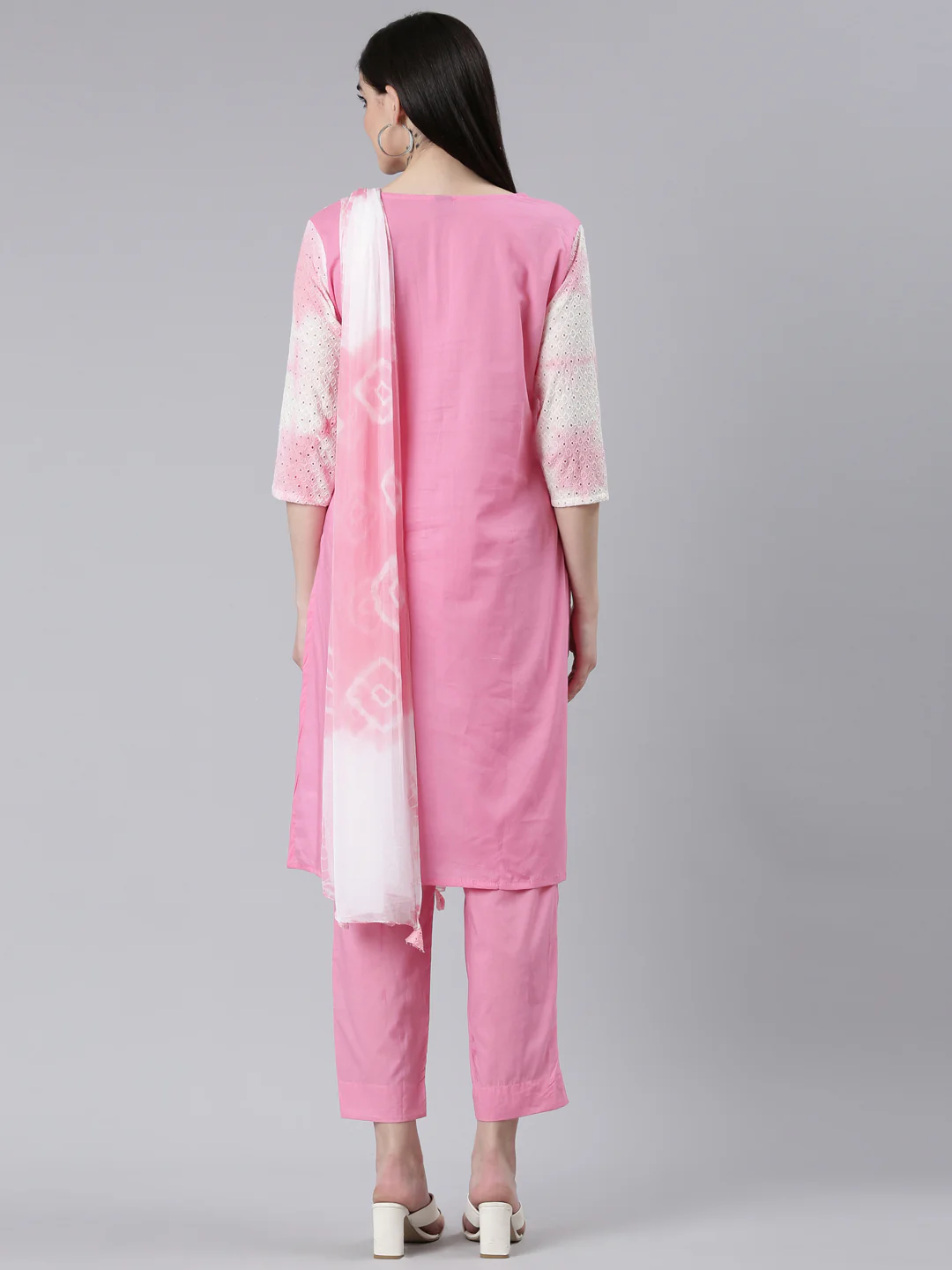 Neerus Pink Regular Straight Printed Kurta And Trousers With Dupatta - Image 3