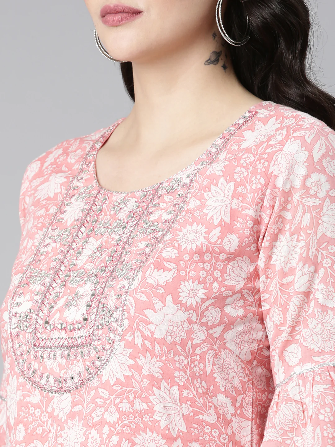 Neerus Pink Straight Casual Printed Dress - Image 4
