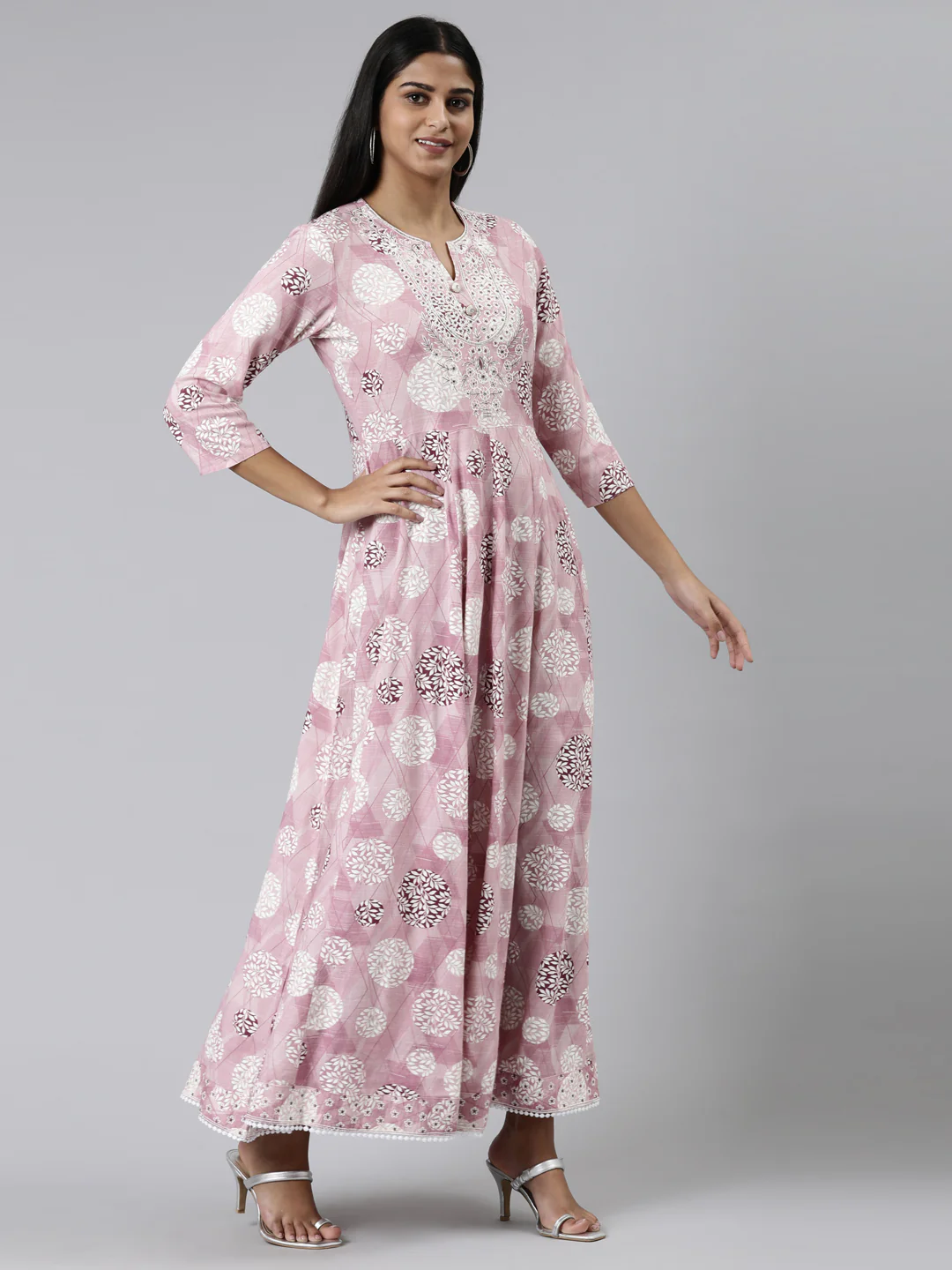 Neerus Pink Straight Printed Viscose Rayon Kurta - Image 2