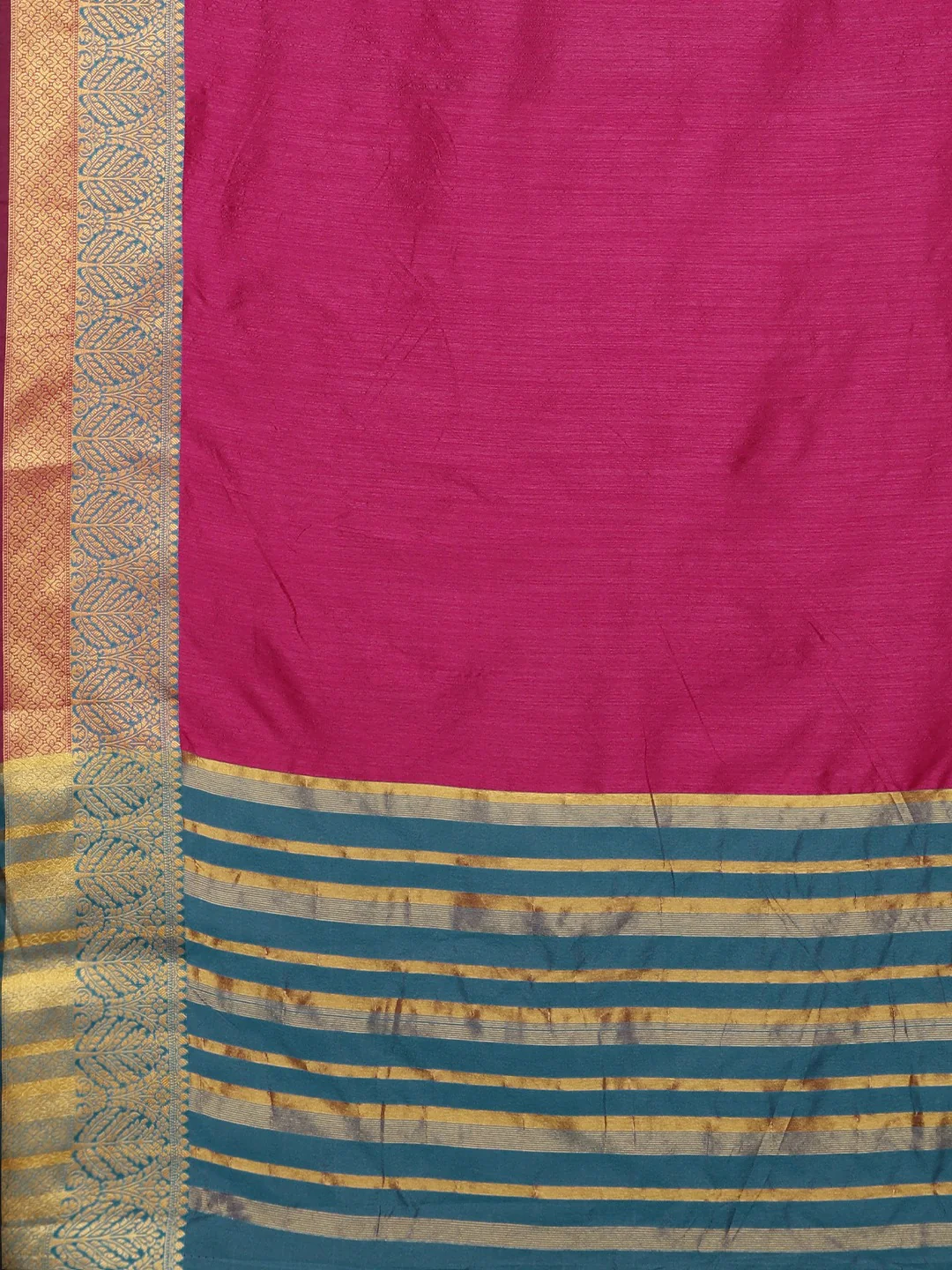 Neerus Pink Textured Saree With Blouse - Image 4