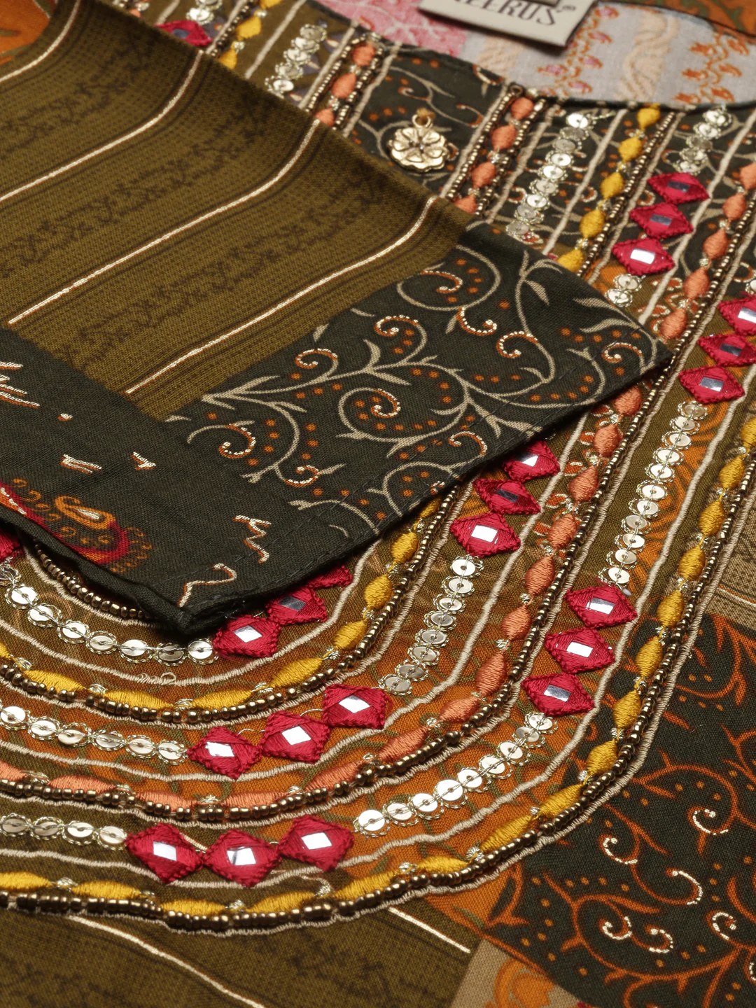 Neerus Printed Color Rayon Fabric Kurta - Image 6